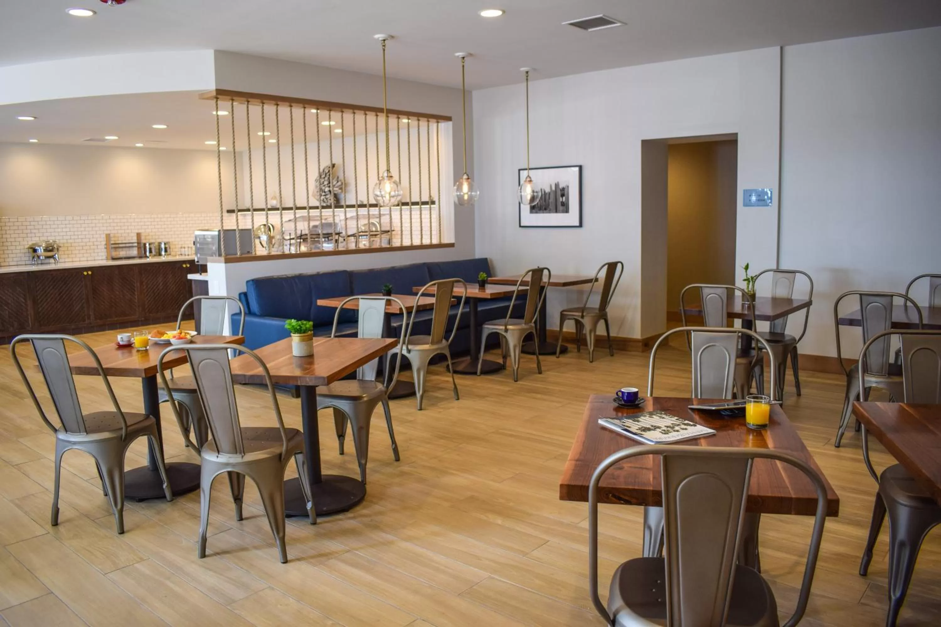 Continental breakfast in Beachside Inn