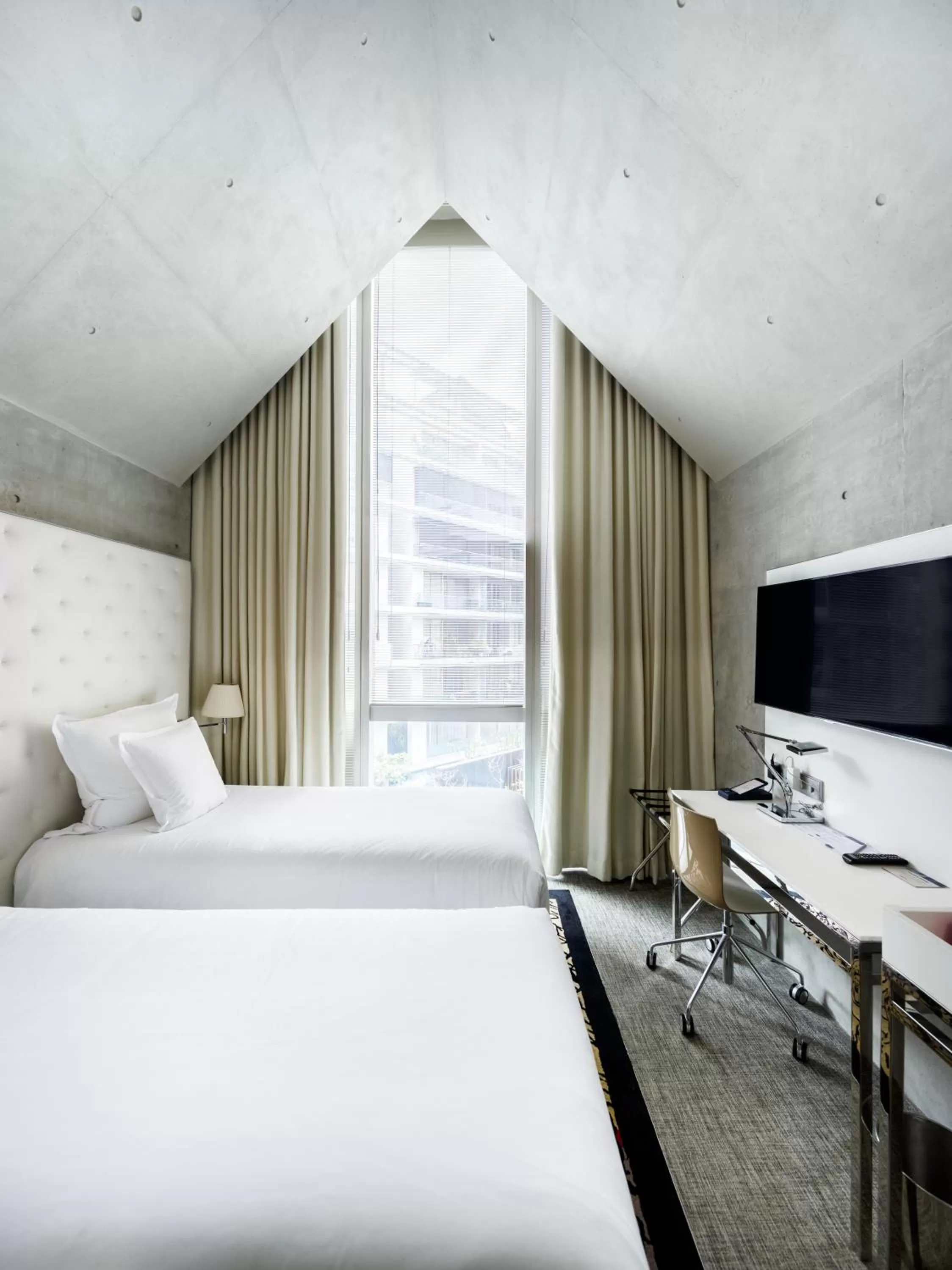 Alcove Cozy Twin in M Social Singapore