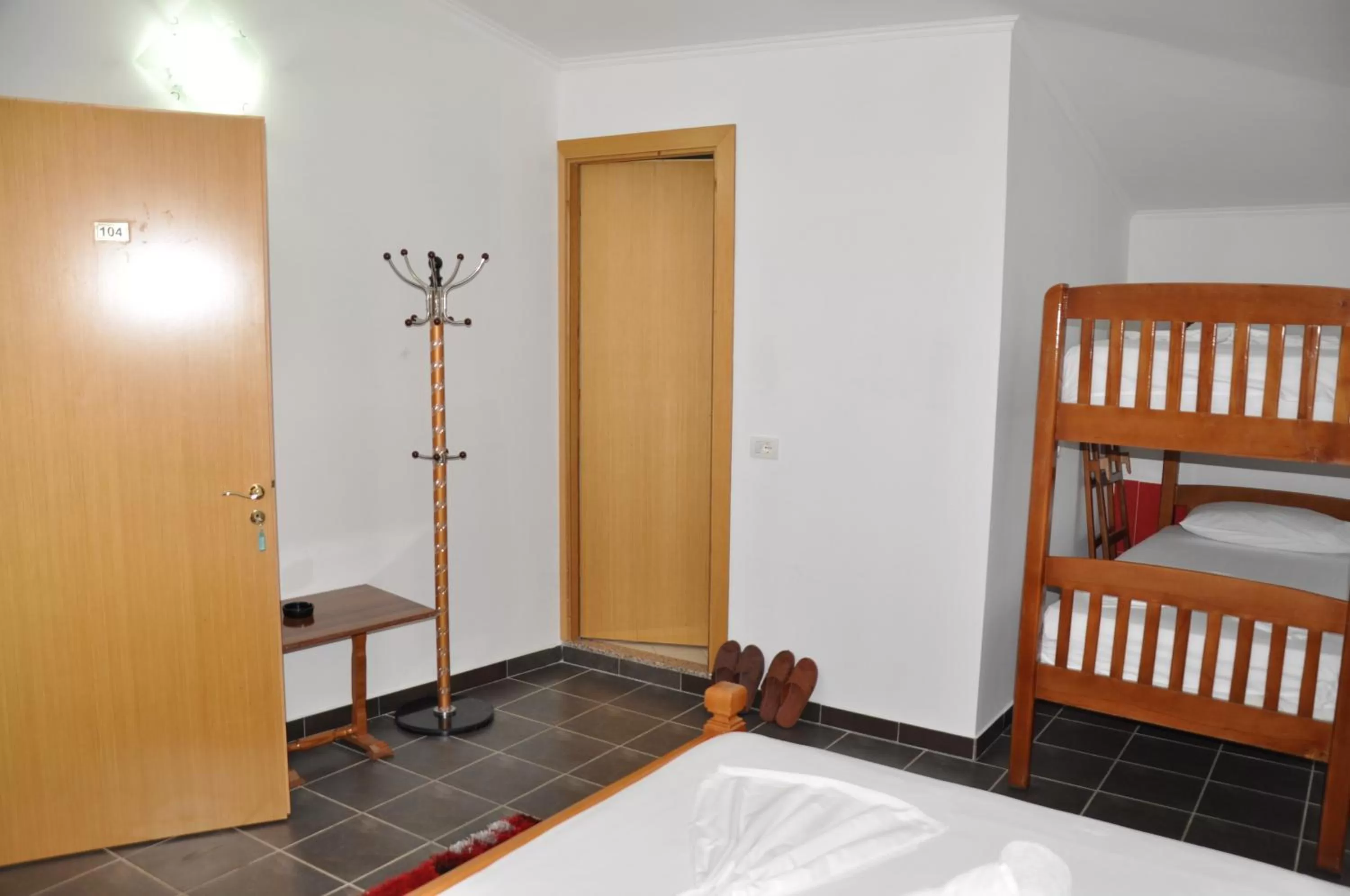 Decorative detail, Bunk Bed in Hotel Floga