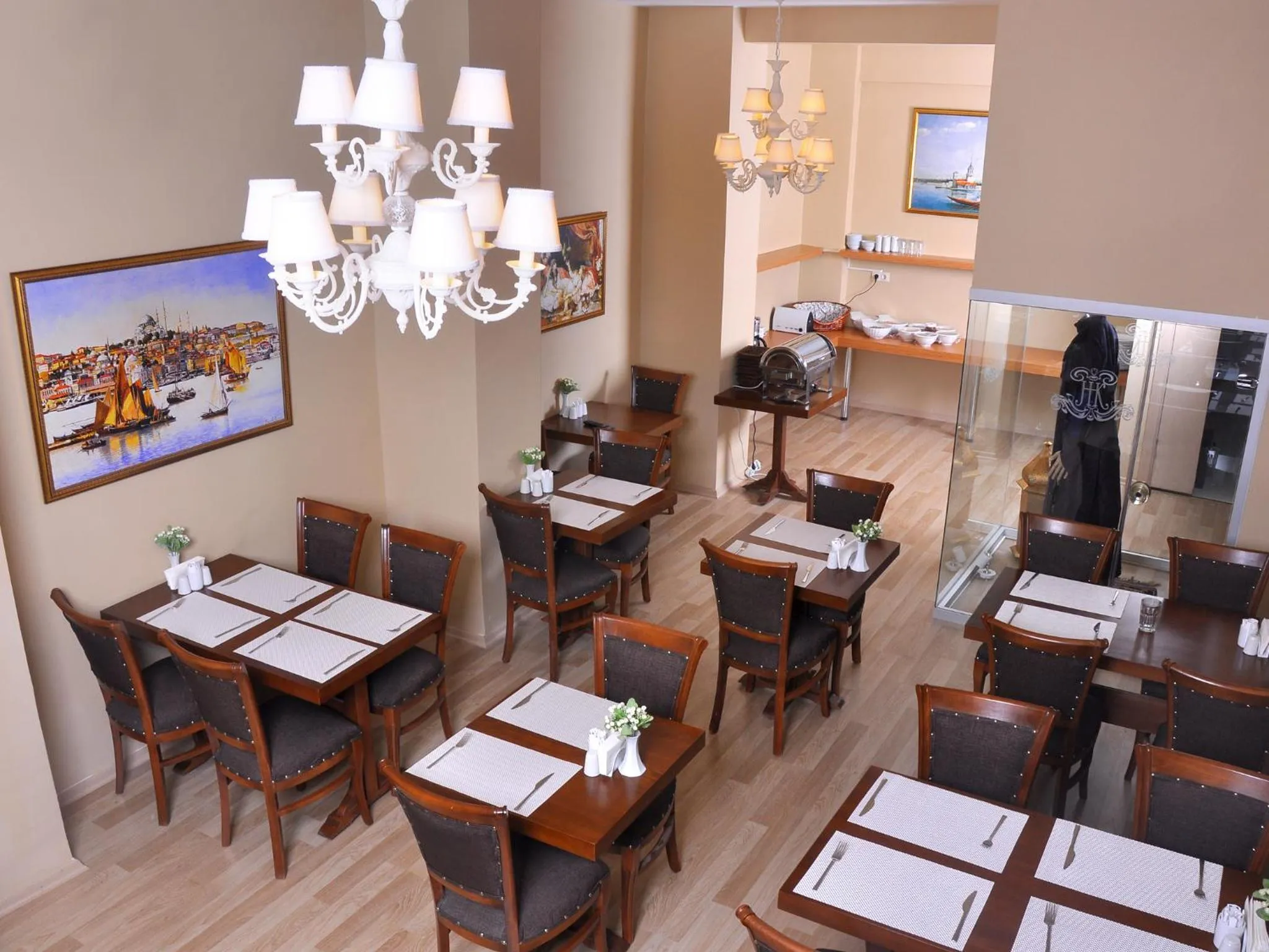 Restaurant/places to eat in Divani Ali Hotel