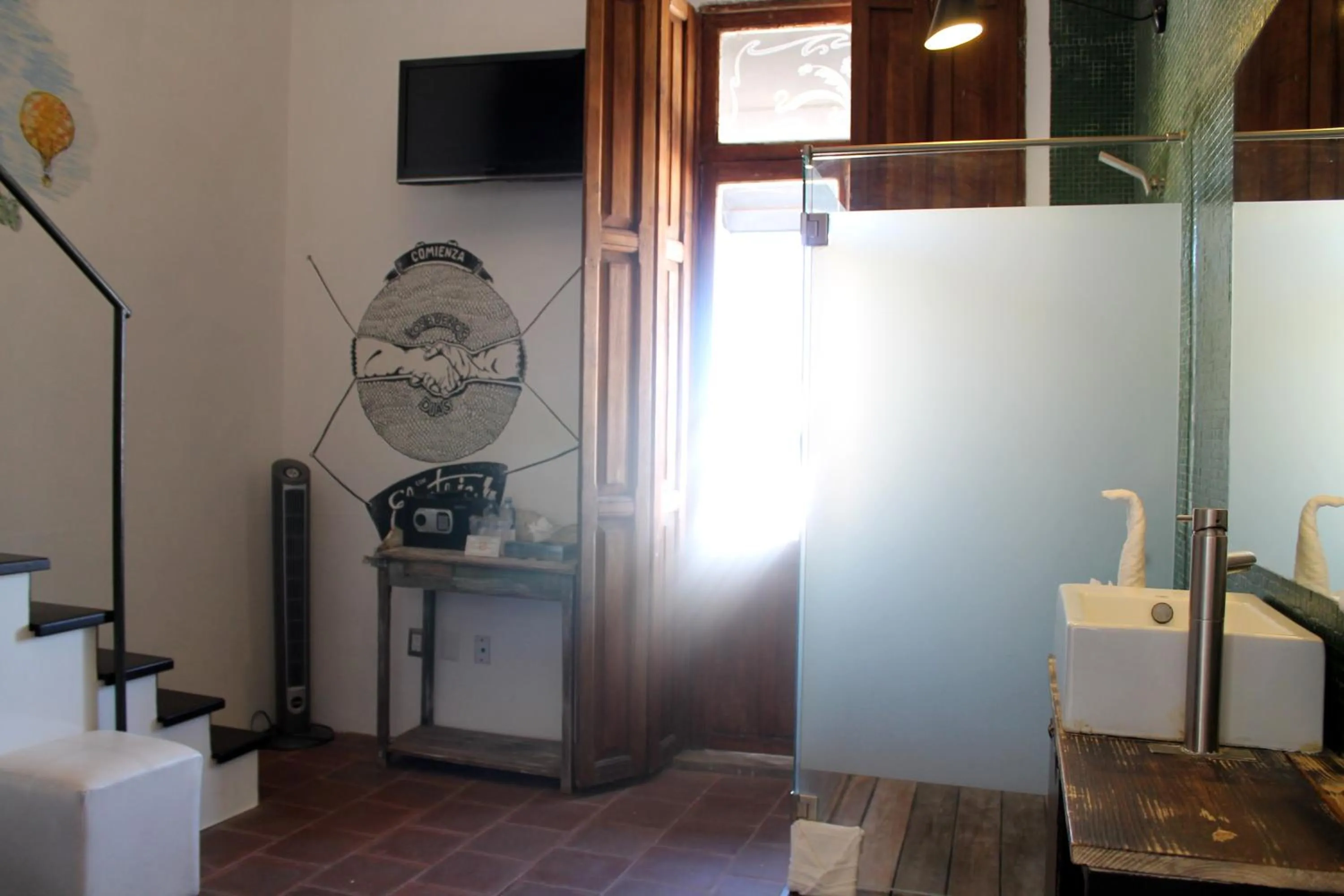 Decorative detail in Kuku Ruku Hotel