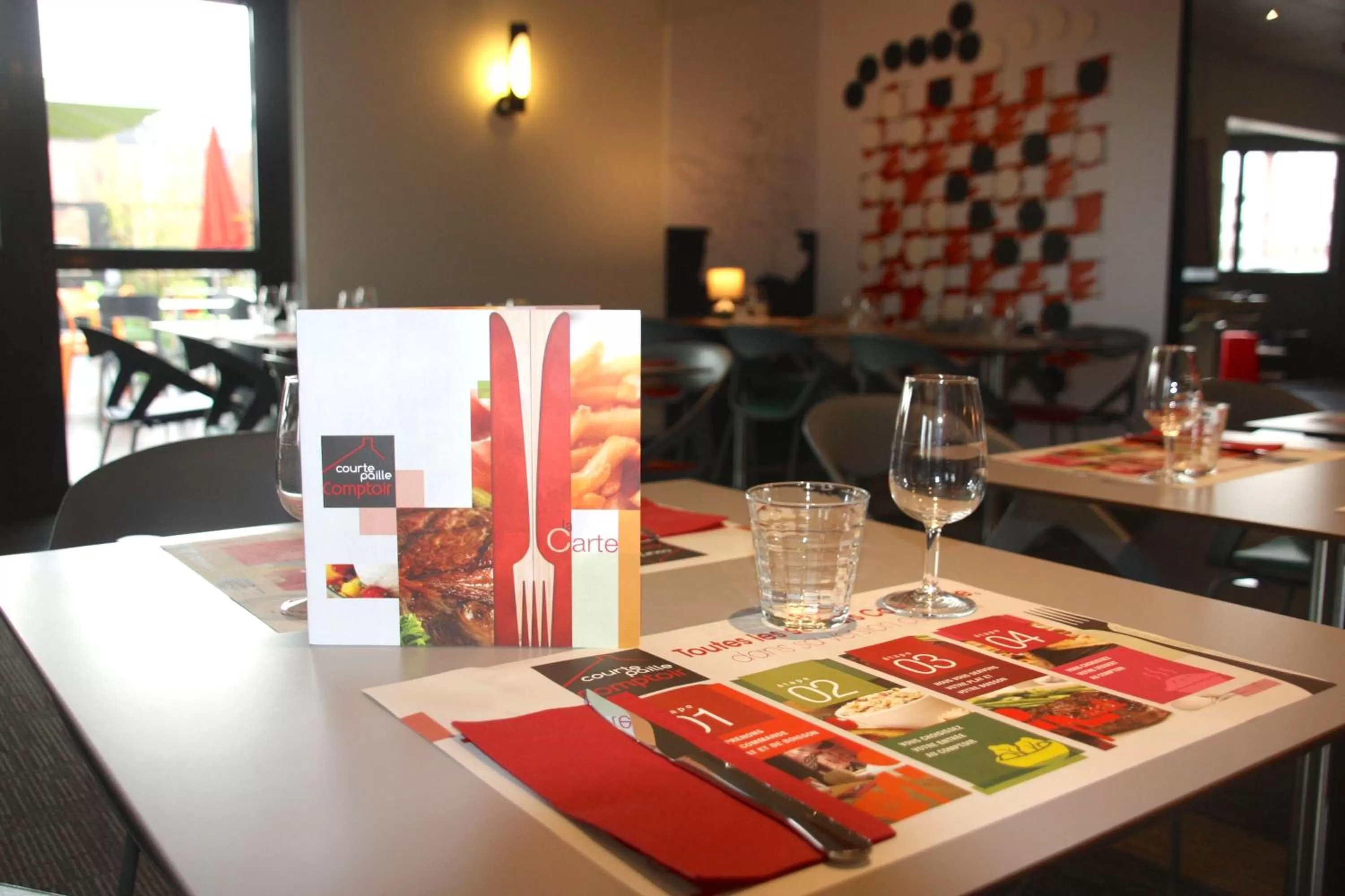 Restaurant/places to eat in ibis Styles Romans-Valence Gare TGV