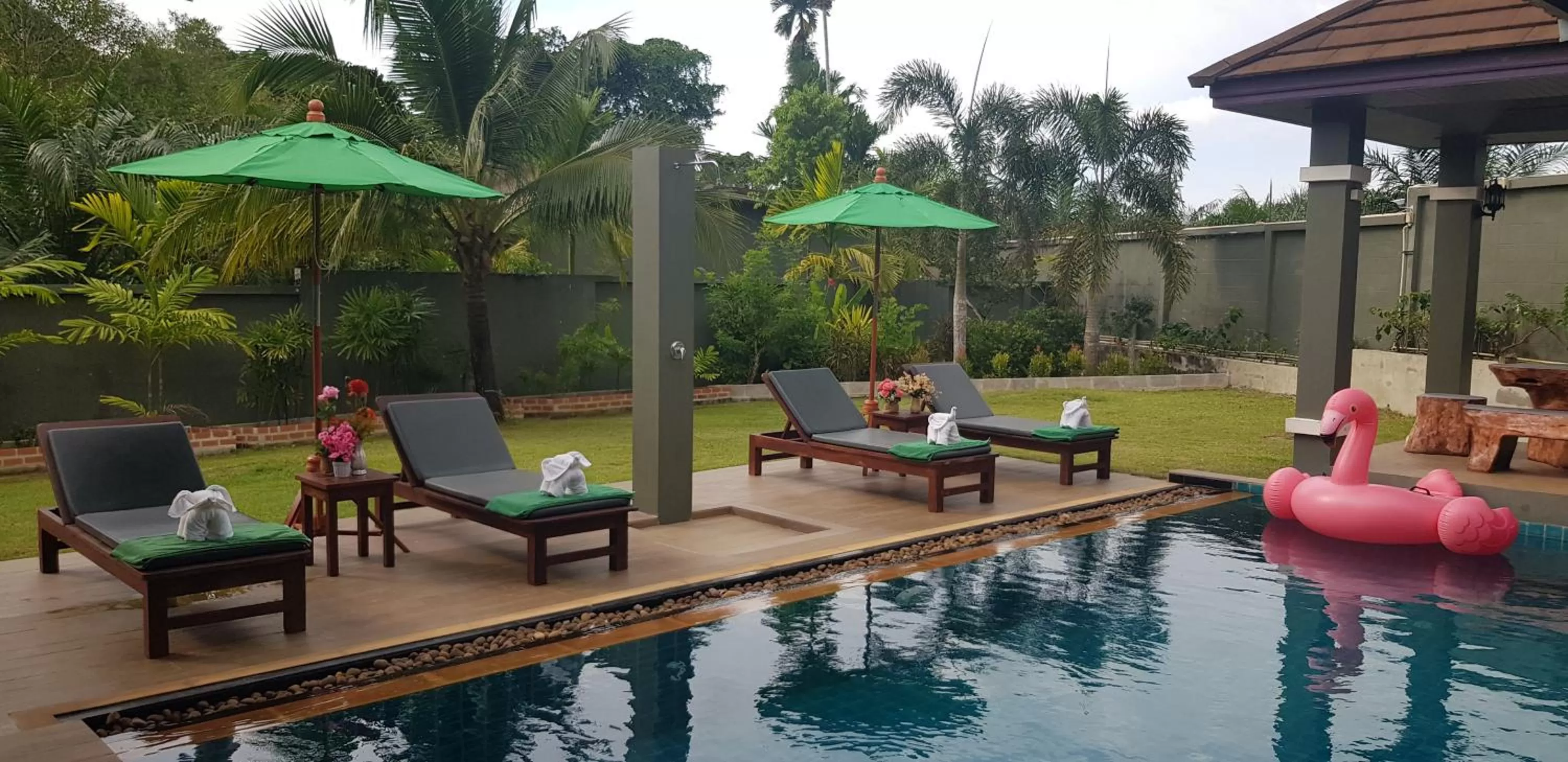 Swimming pool in Khaolak Yama Resort - SHA Plus