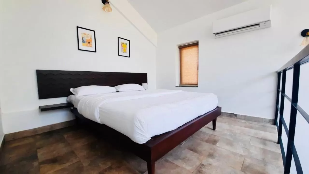 Bed in HALF Hotel, Calangute