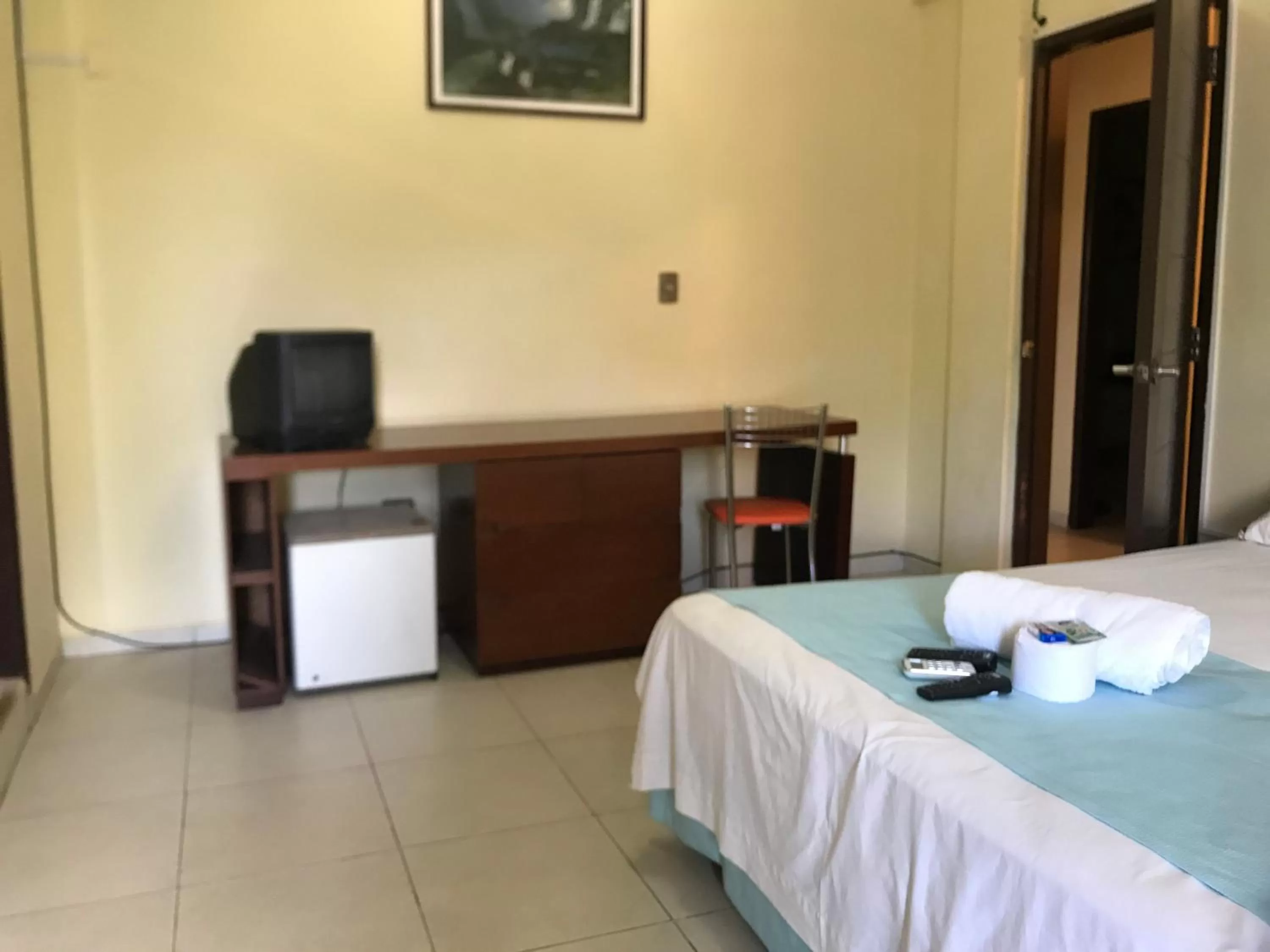 TV and multimedia, TV/Entertainment Center in Hotel Viru Viru II