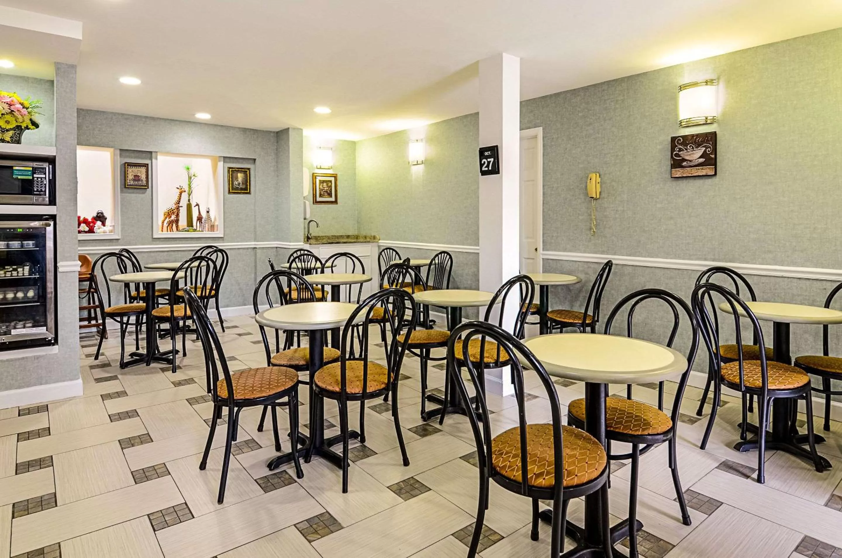 Restaurant/places to eat in Quality Inn Mount Vernon
