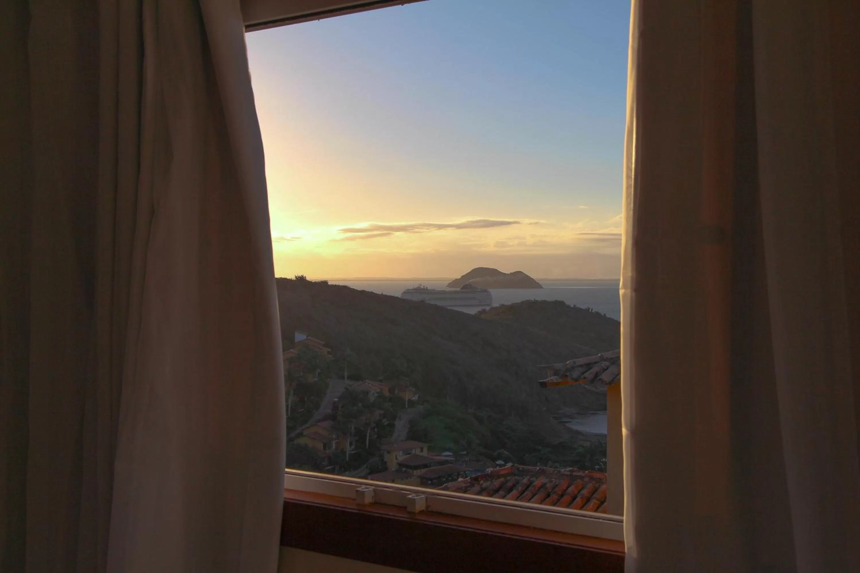 View (from property/room), Mountain View in Pousada La Dolce Vita
