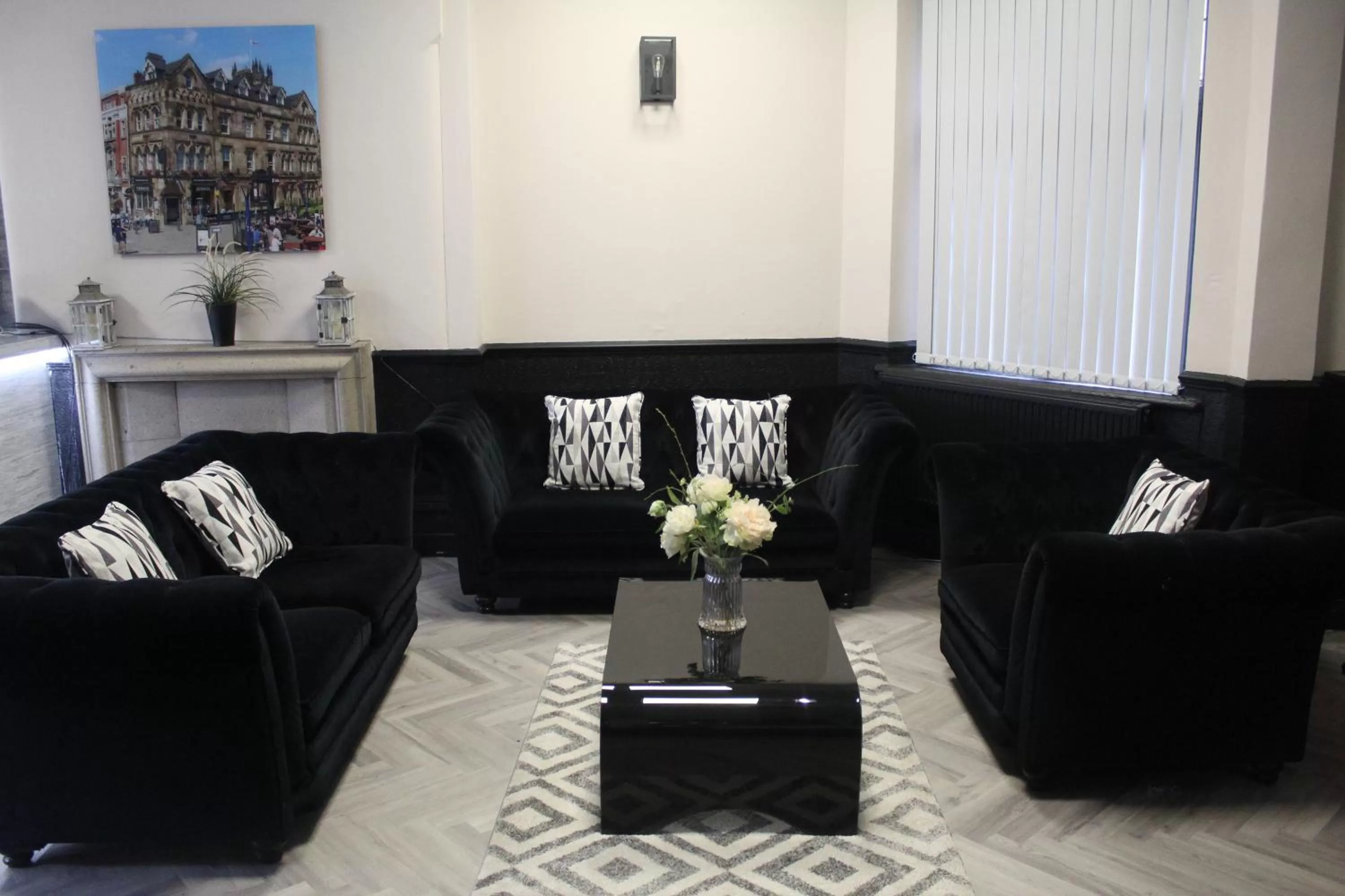 Lobby or reception in Mitre Hotel Manchester City Centre