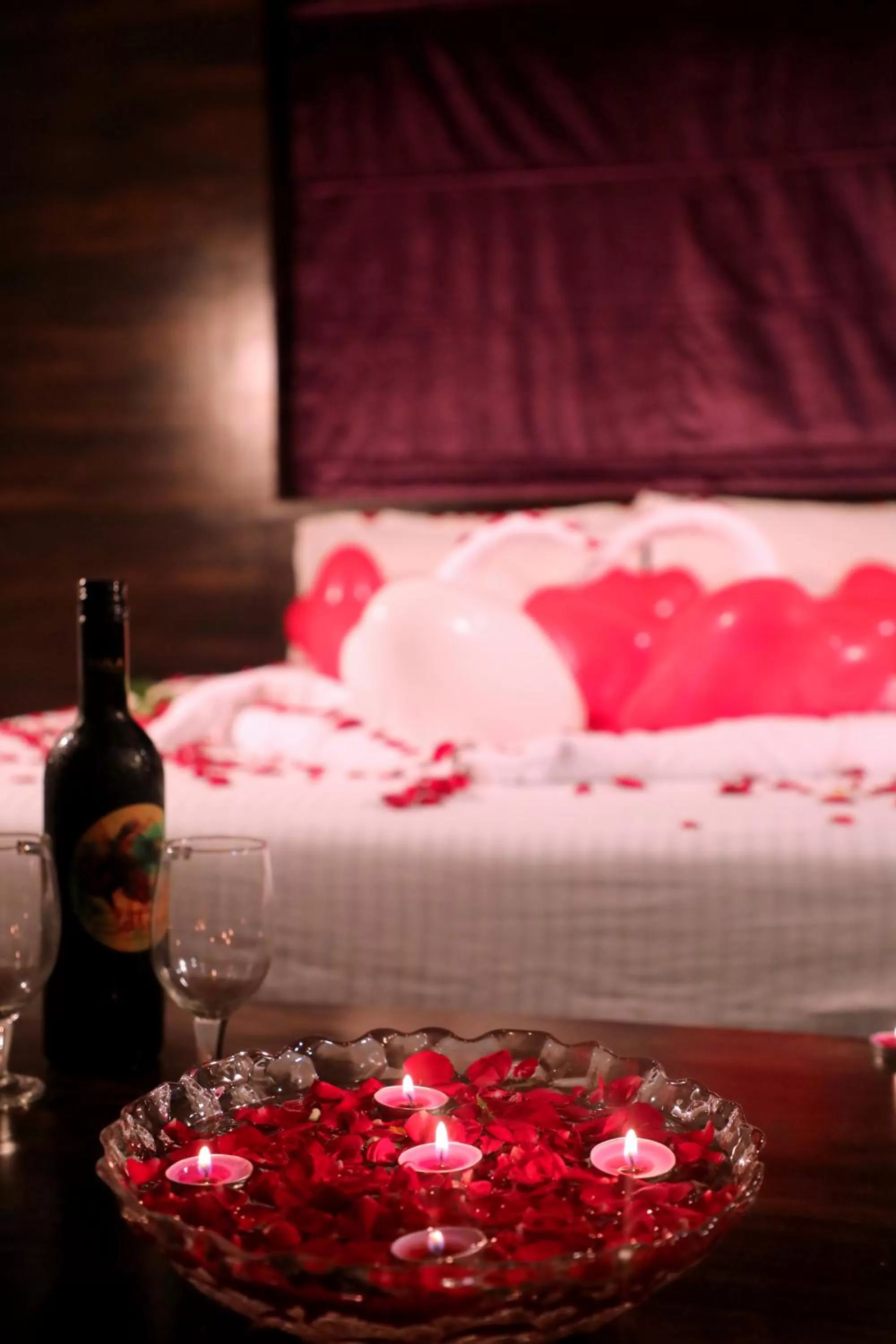 Photo of the whole room, Food in Hotel Planet Four