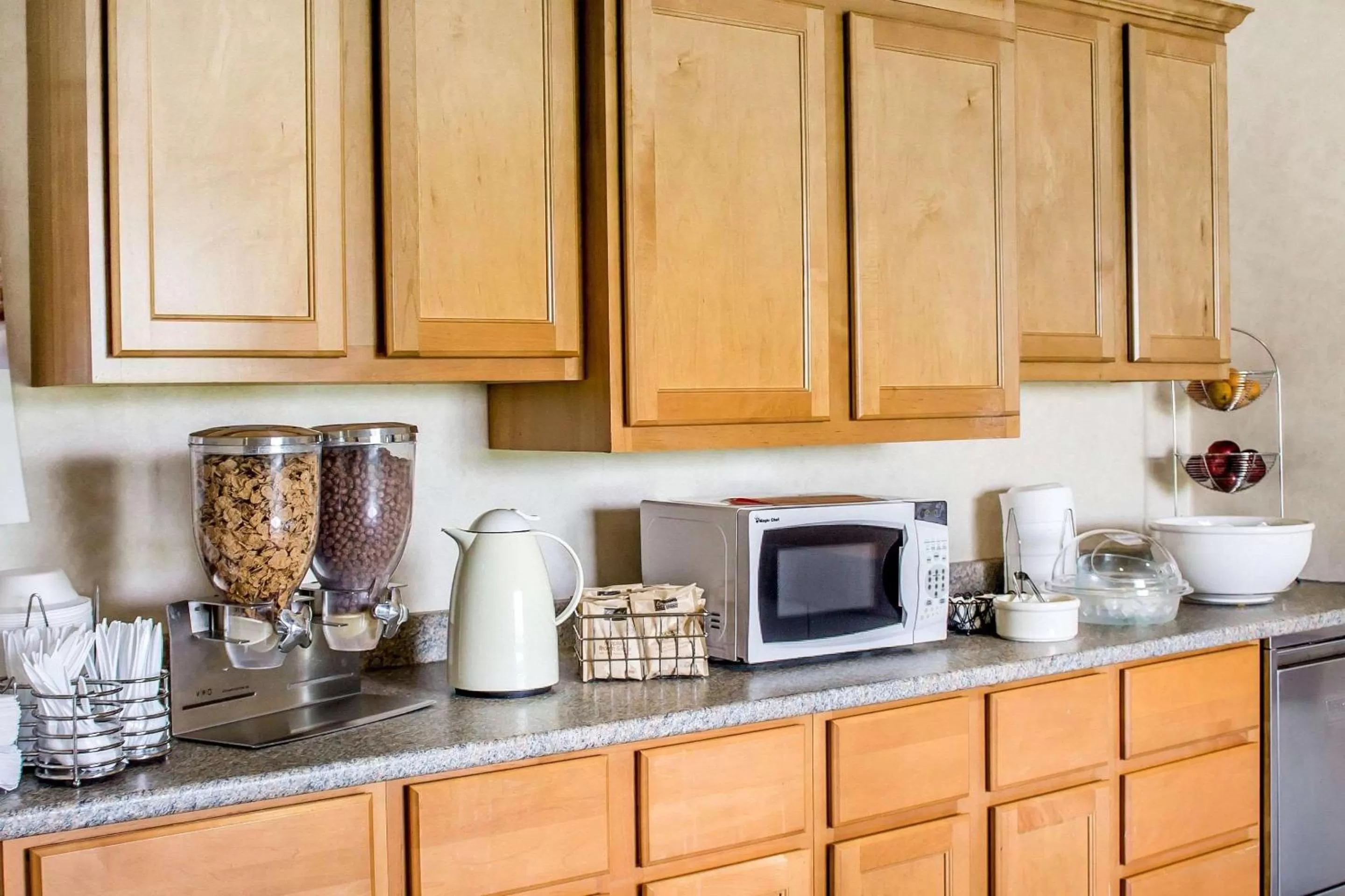 Restaurant/places to eat in Rodeway Inn Abbotsford