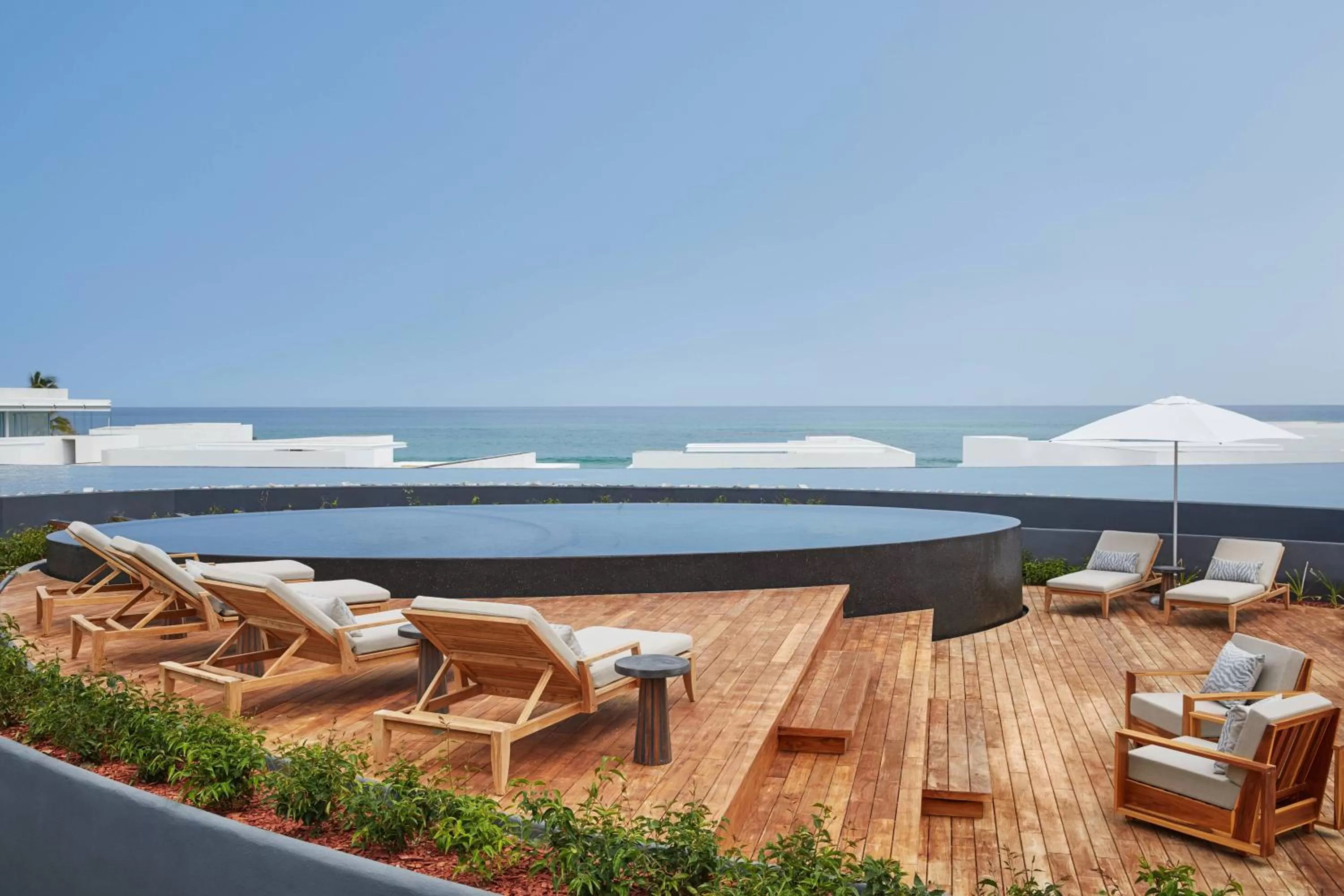 Swimming pool in Viceroy Los Cabos