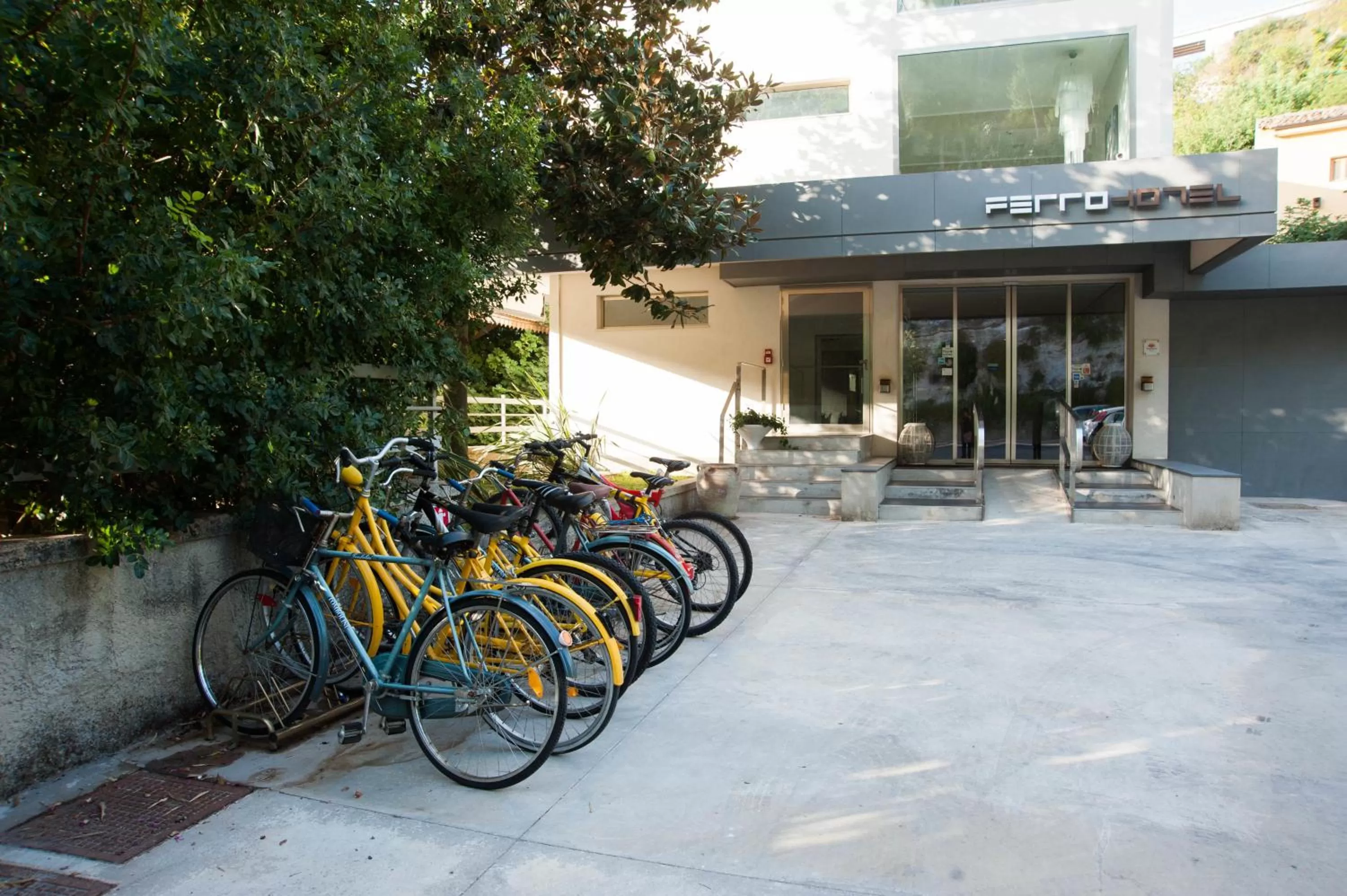 Facade/entrance in FerroHotel