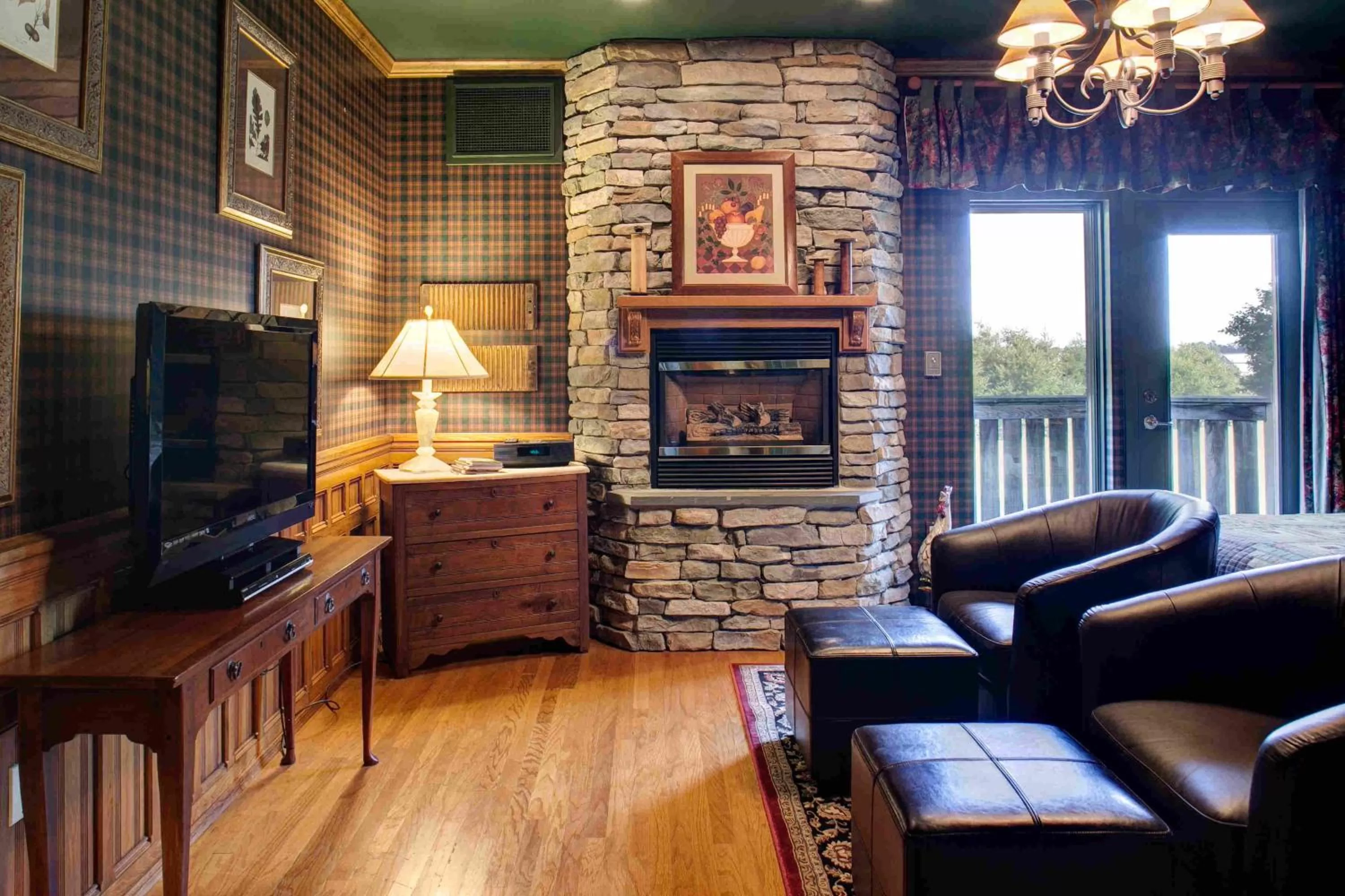 Seating Area in Twin Pine Manor