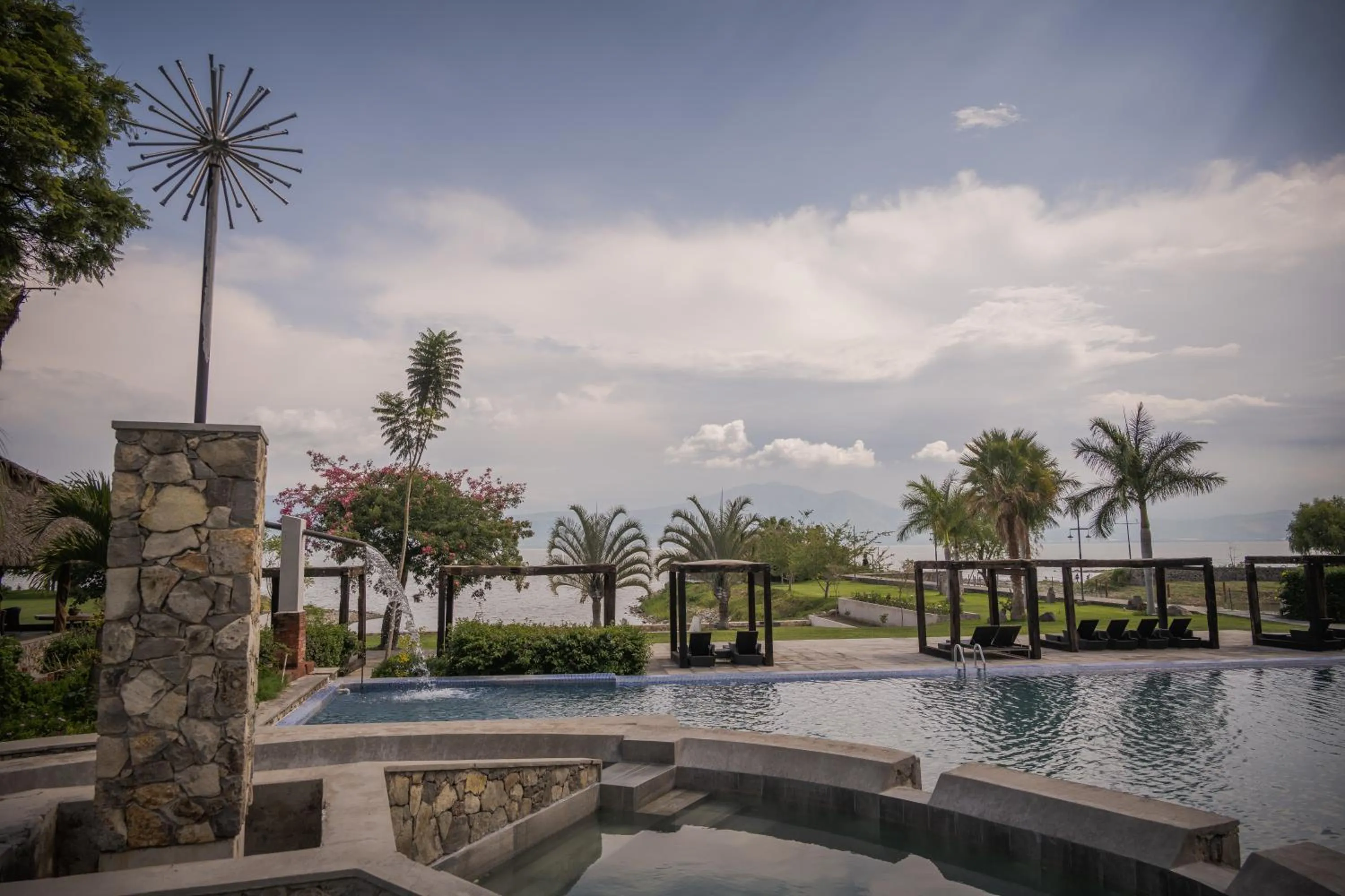 Swimming pool in Nimue Marina Residence