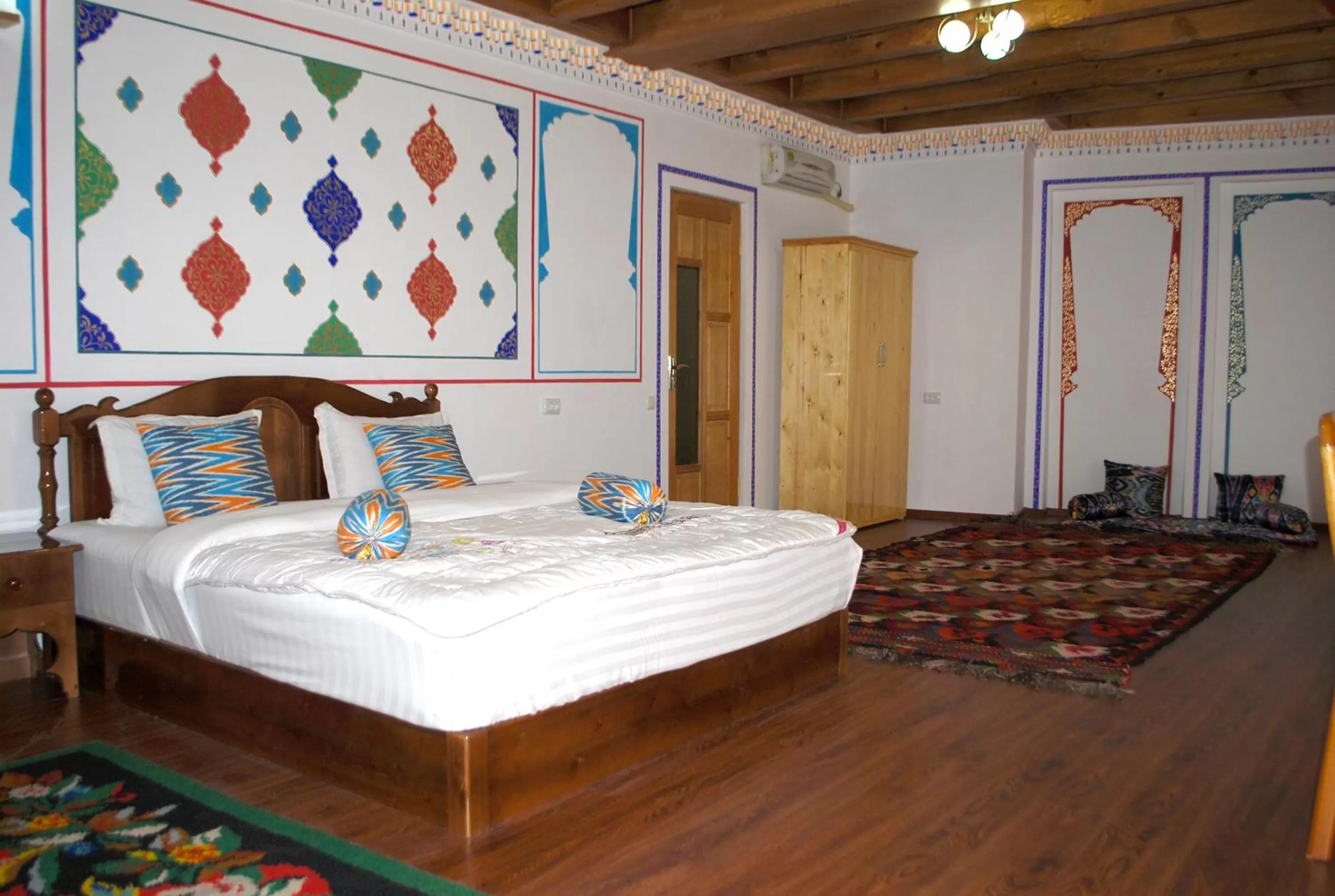 Photo of the whole room, Bed in As-Salam Boutique Hotel