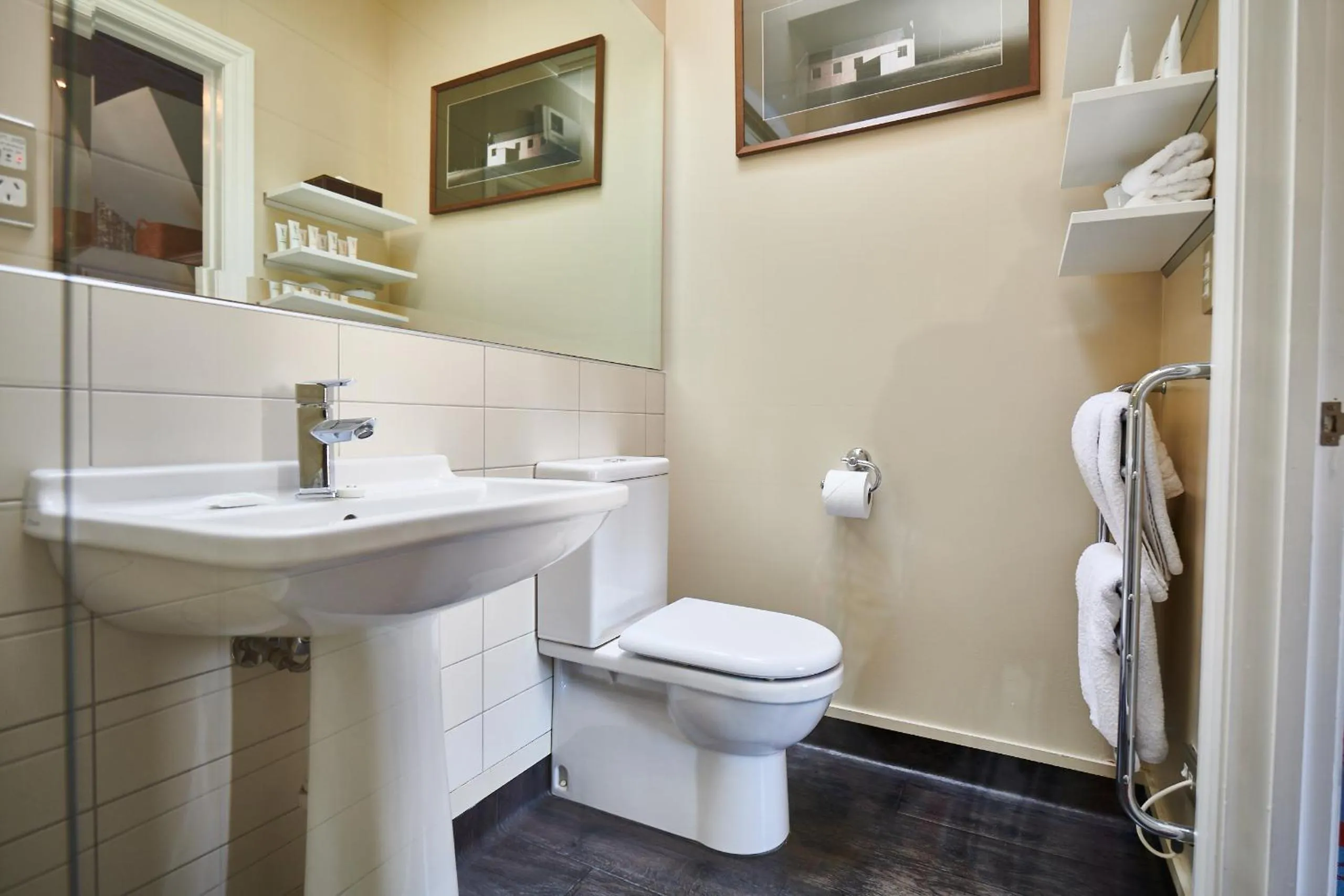 Bathroom in The Dairy Hotel Queenstown, A Naumi Chapter