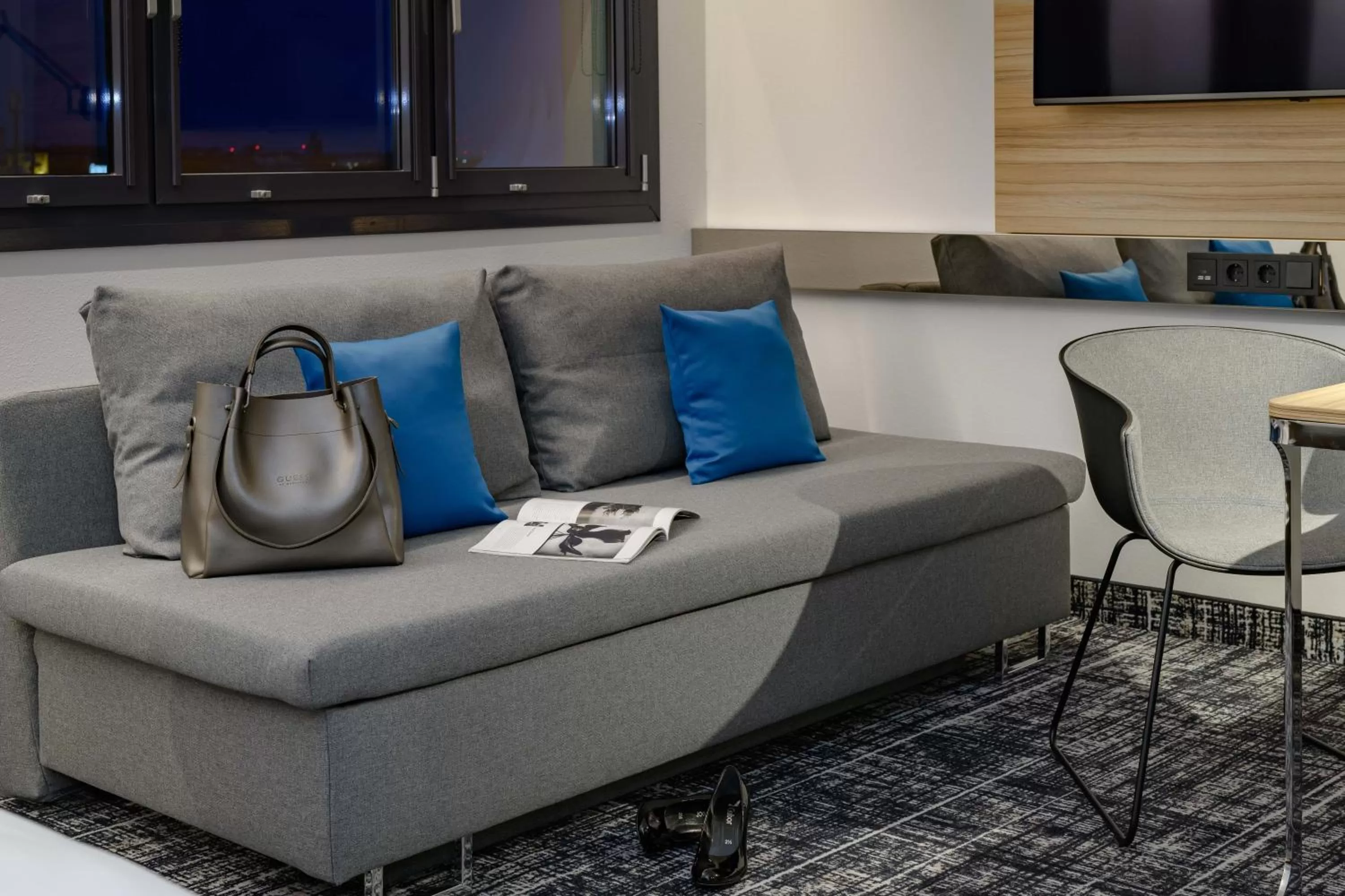 Superior Suite with One Double and One Sofa Bed in Novotel Suites Berlin City Potsdamer Platz