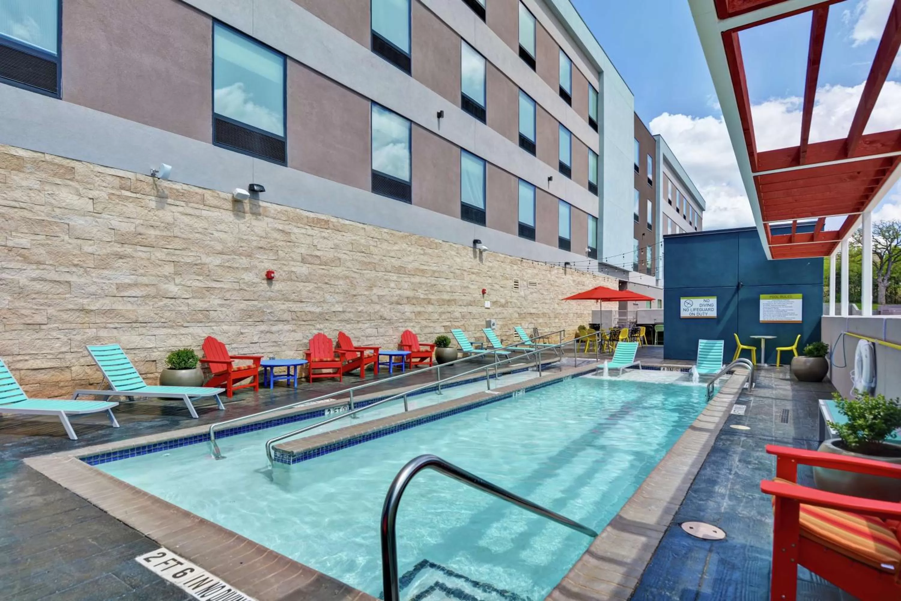 Pool view in Home2 Suites By Hilton Bedford Dfw West