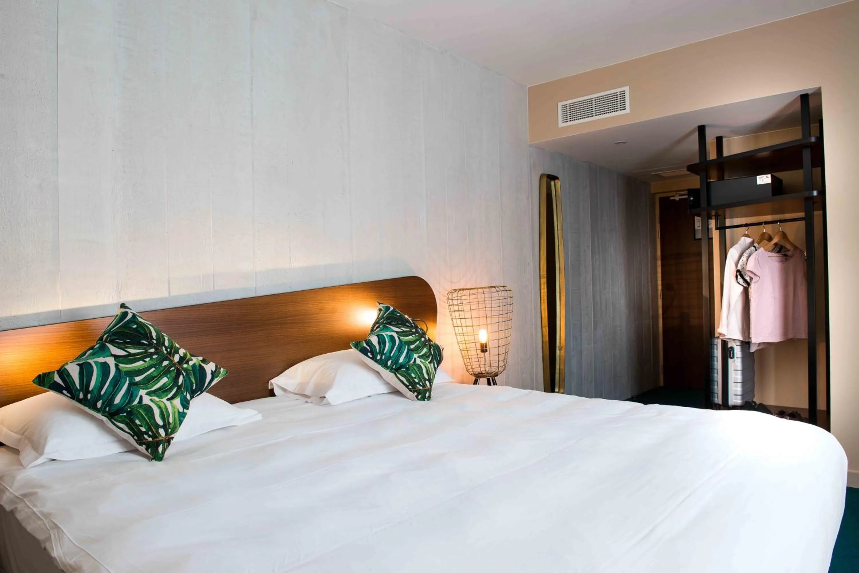 Photo of the whole room, Bed in KOPSTER Hotel Lyon Groupama Stadium