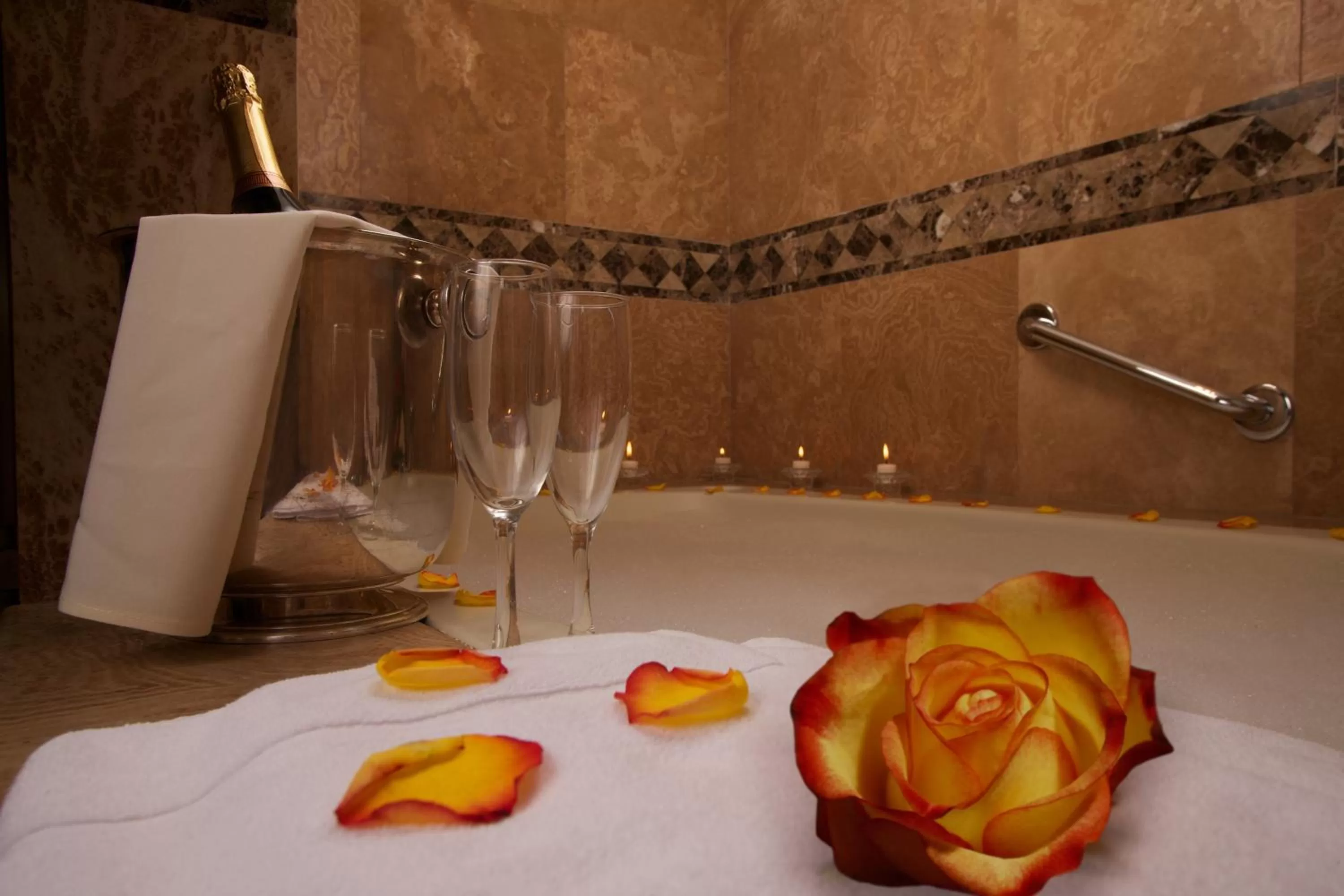 Bath in Plaza Grande Hotel