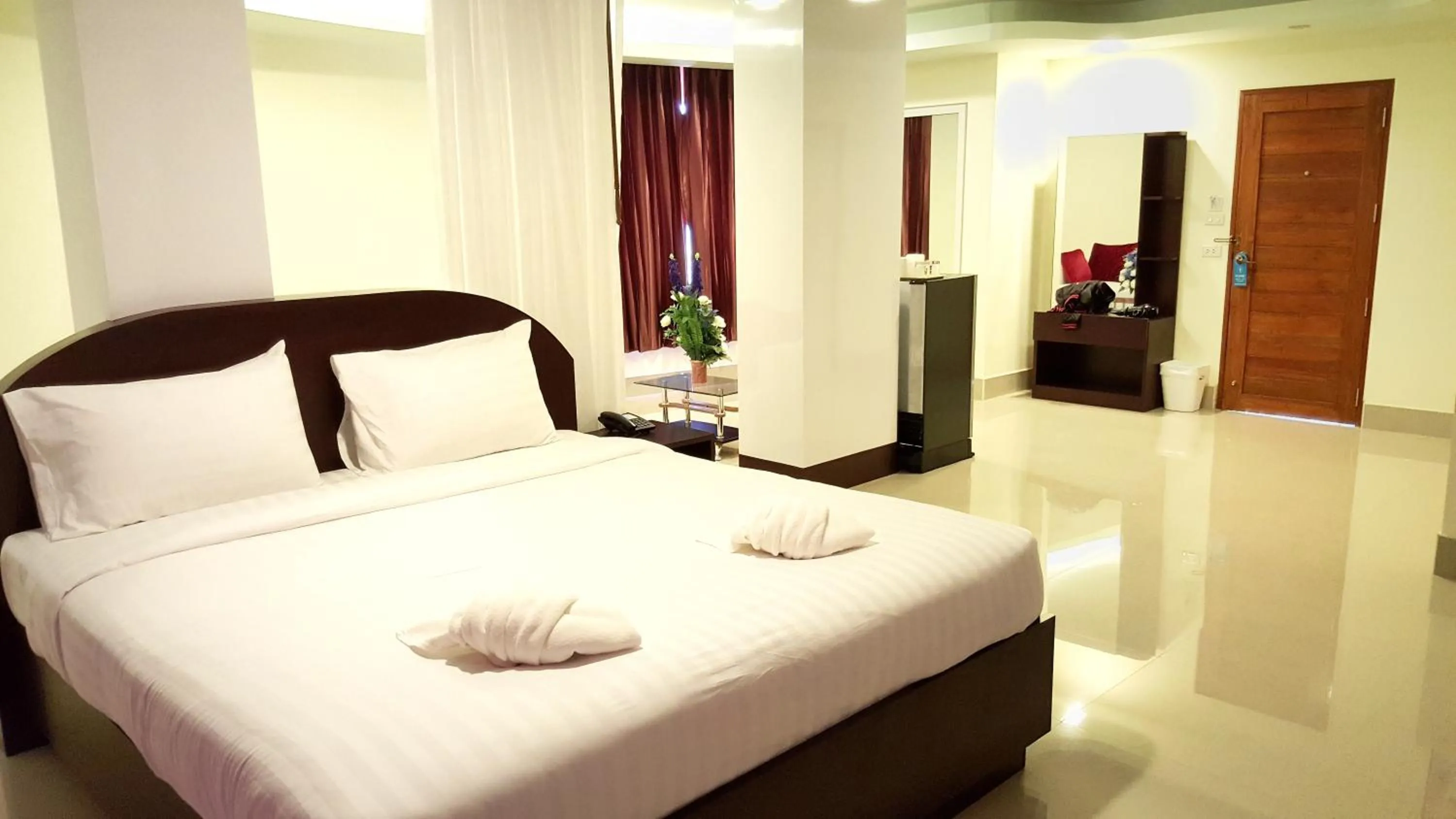 Photo of the whole room, Bed in Smile Residence