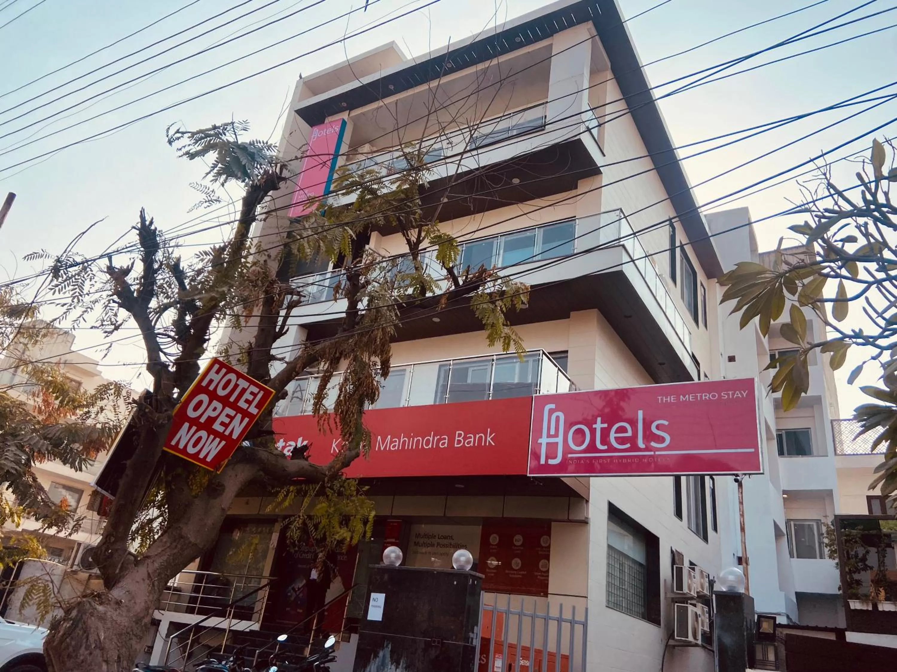 Property Building in The Metro Stay By F9 Hotels-Near Sector 18 Metro Station Noida