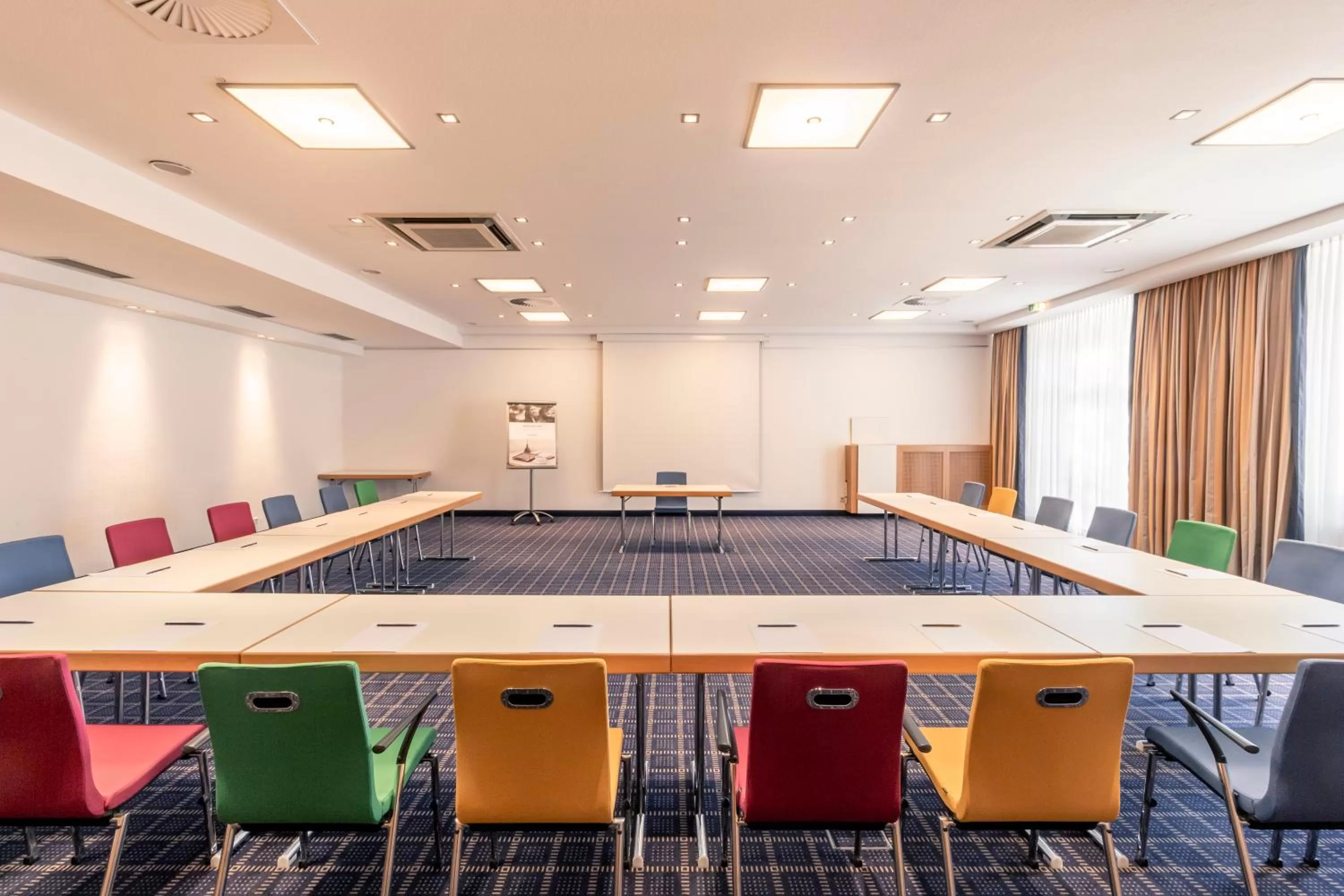 Meeting/conference room in Mercure Hotel Köln City Friesenstraße