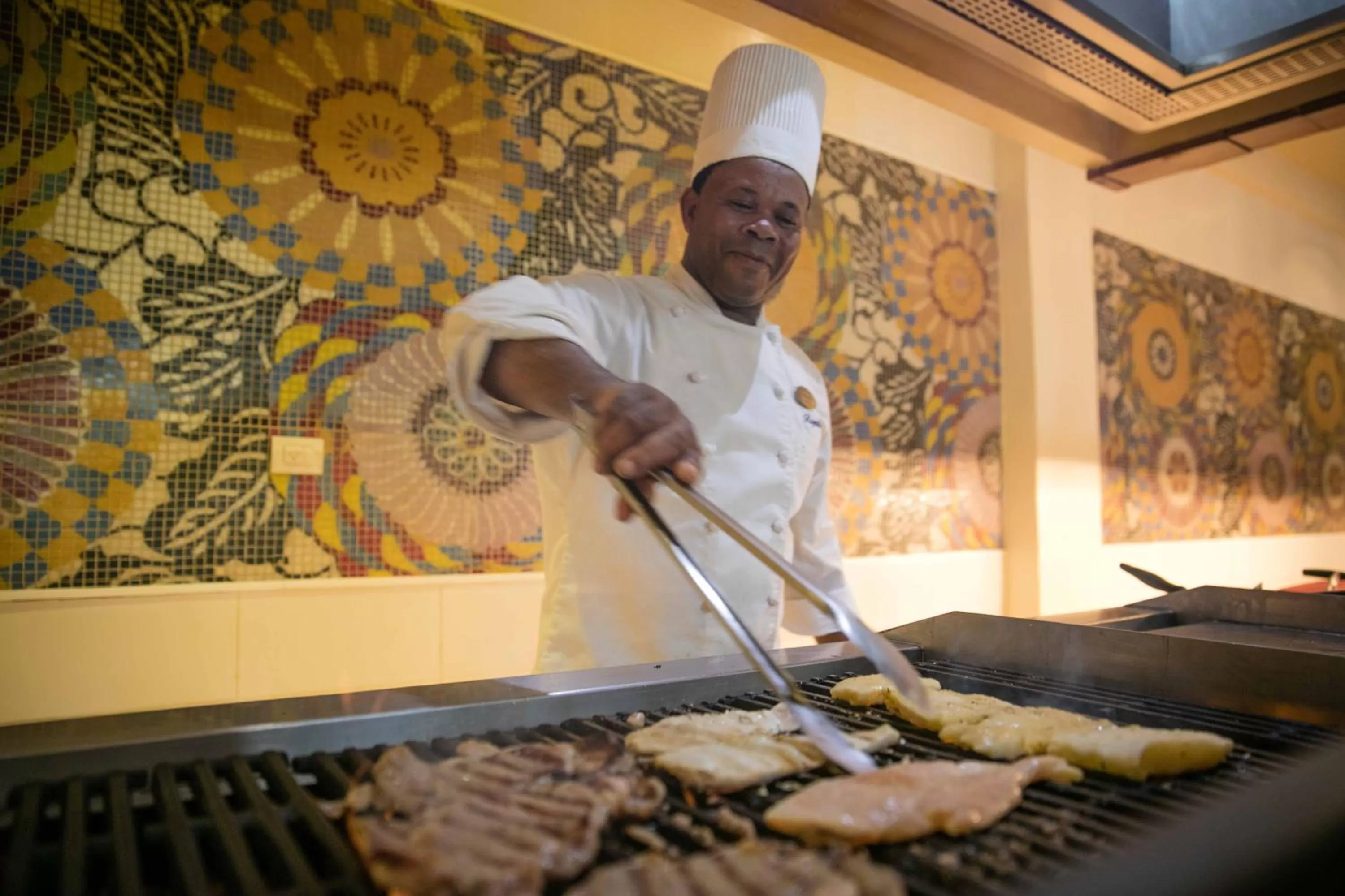 Restaurant/places to eat in Royalton Hideaway Punta Cana, An Autograph Collection All-Inclusive Resort & Casino - Adults Only