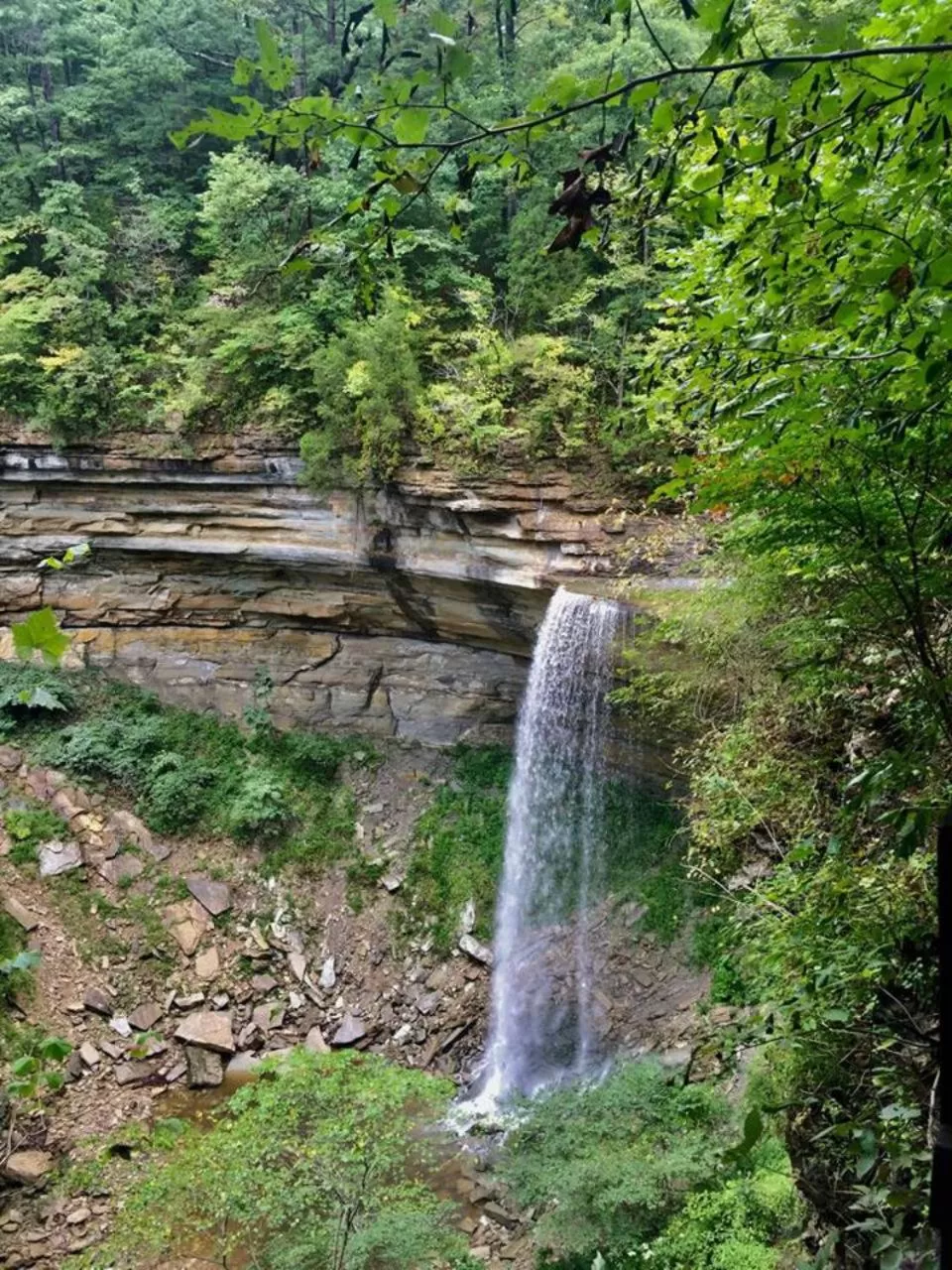 Hiking, Natural Landscape in Clifty Inn