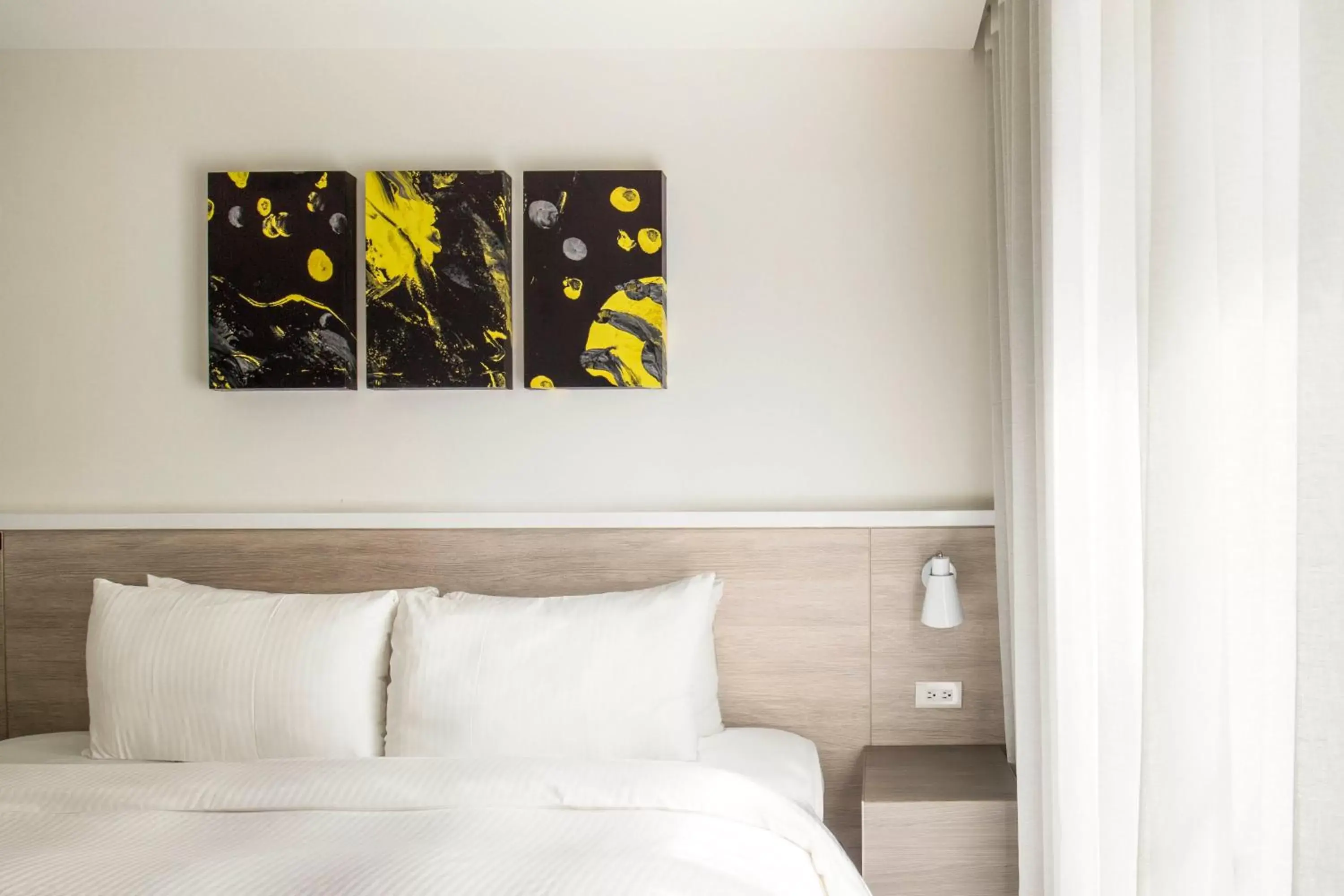 Superior Double Room-No Breakfast Included in CityInn Hotel Plus- Fuxing North Road Branch Superior Double Room-No Breakfast Included in CityInn Hotel Plus- Fuxing North Road Branch