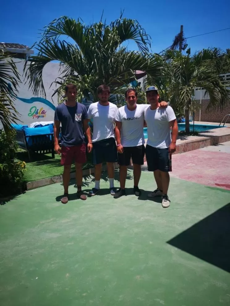 Apartamentos Isla Tropical