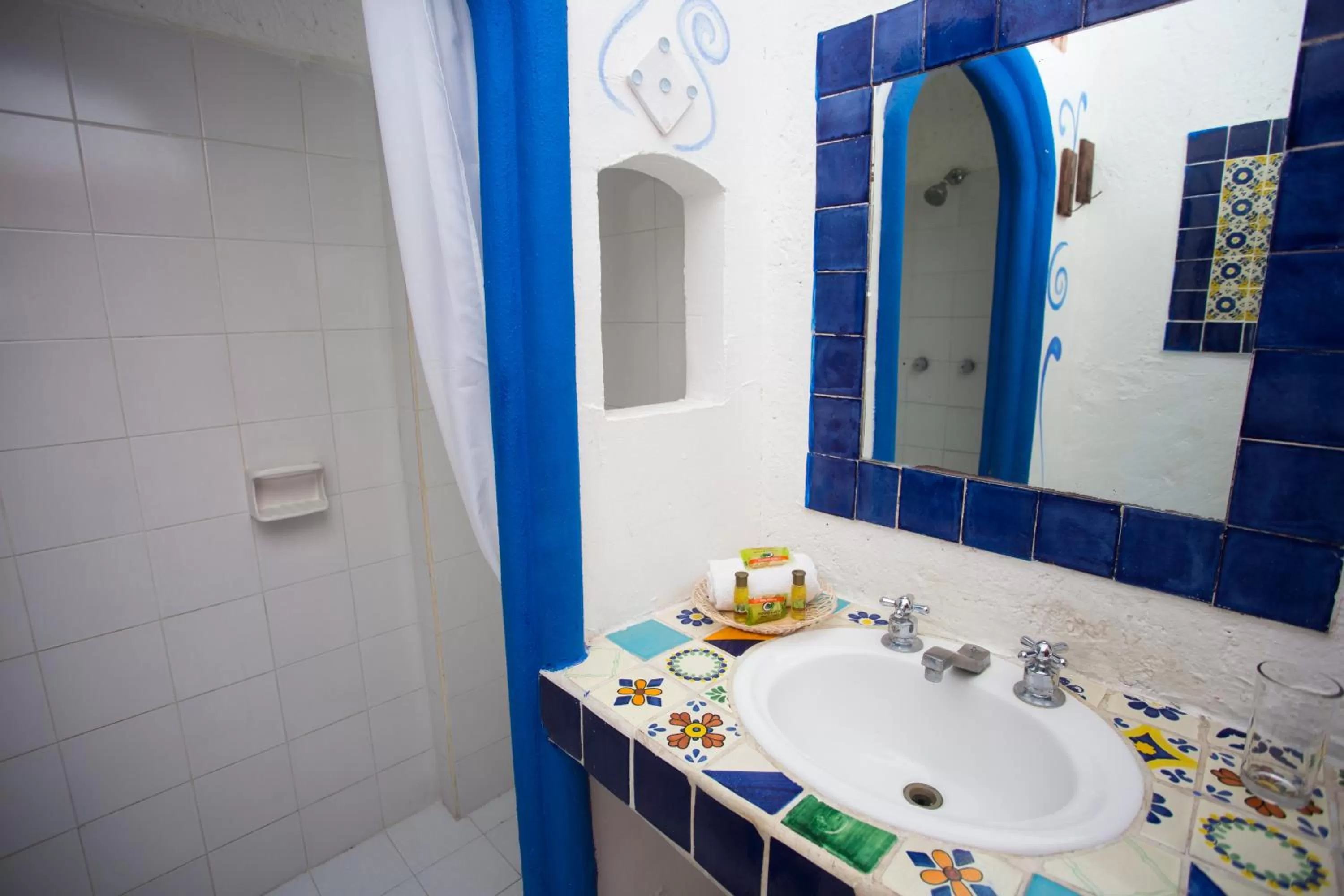 Bedroom in Hotel Xbalamqué & Spa Cancún Centro