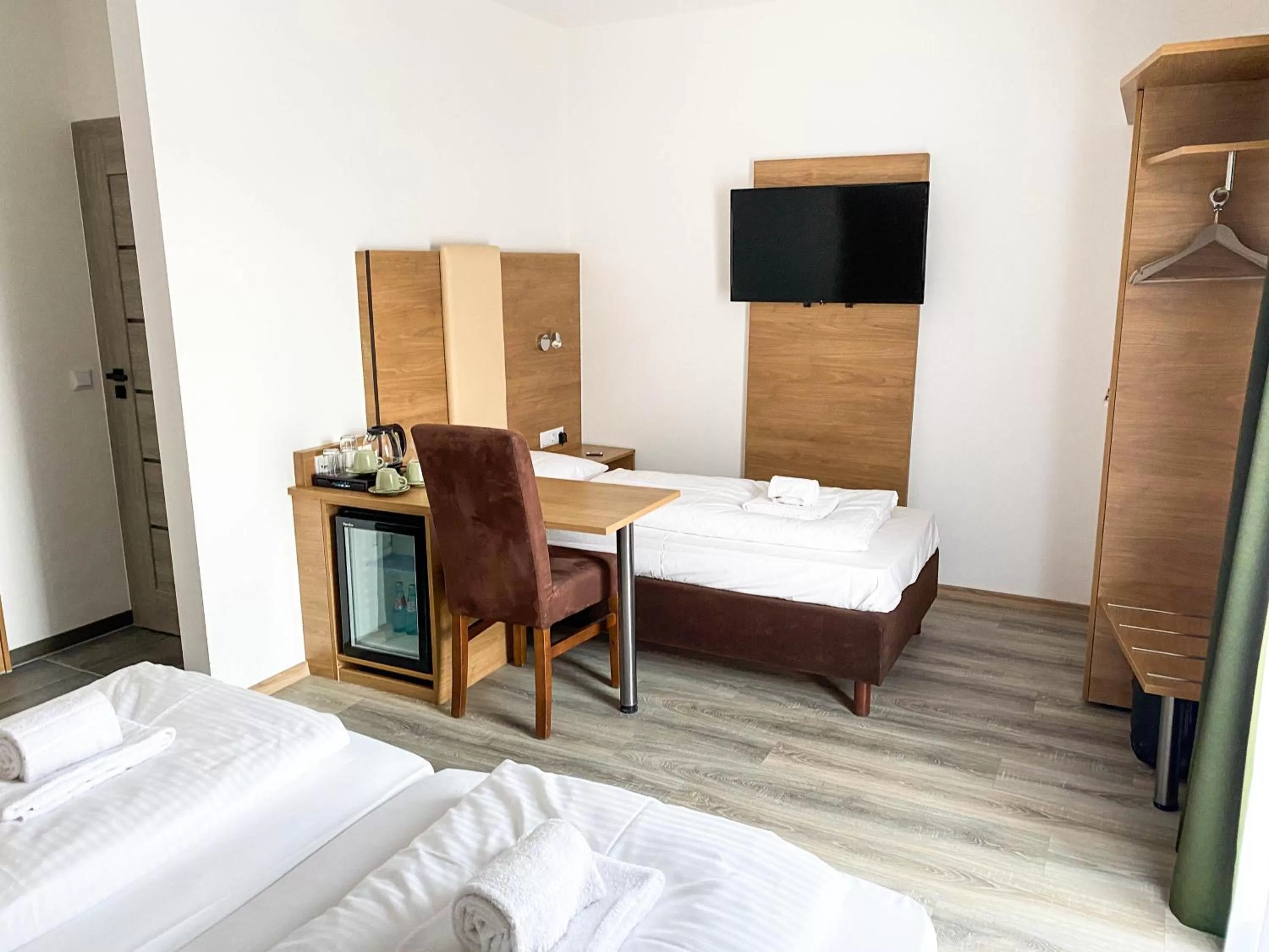 Photo of the whole room, Bed in City Rooms Gede