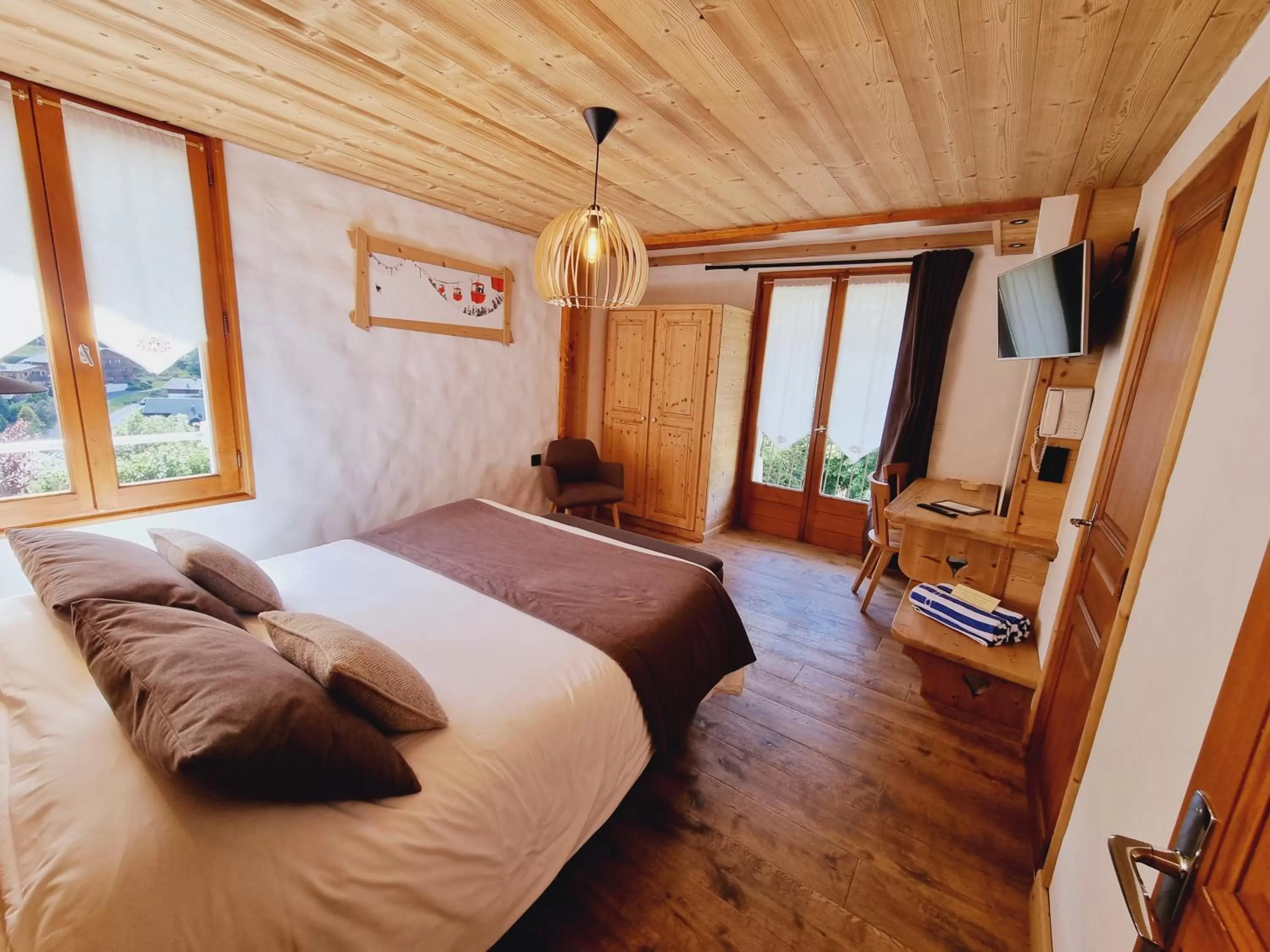 Bed in Hôtel Le Sporting