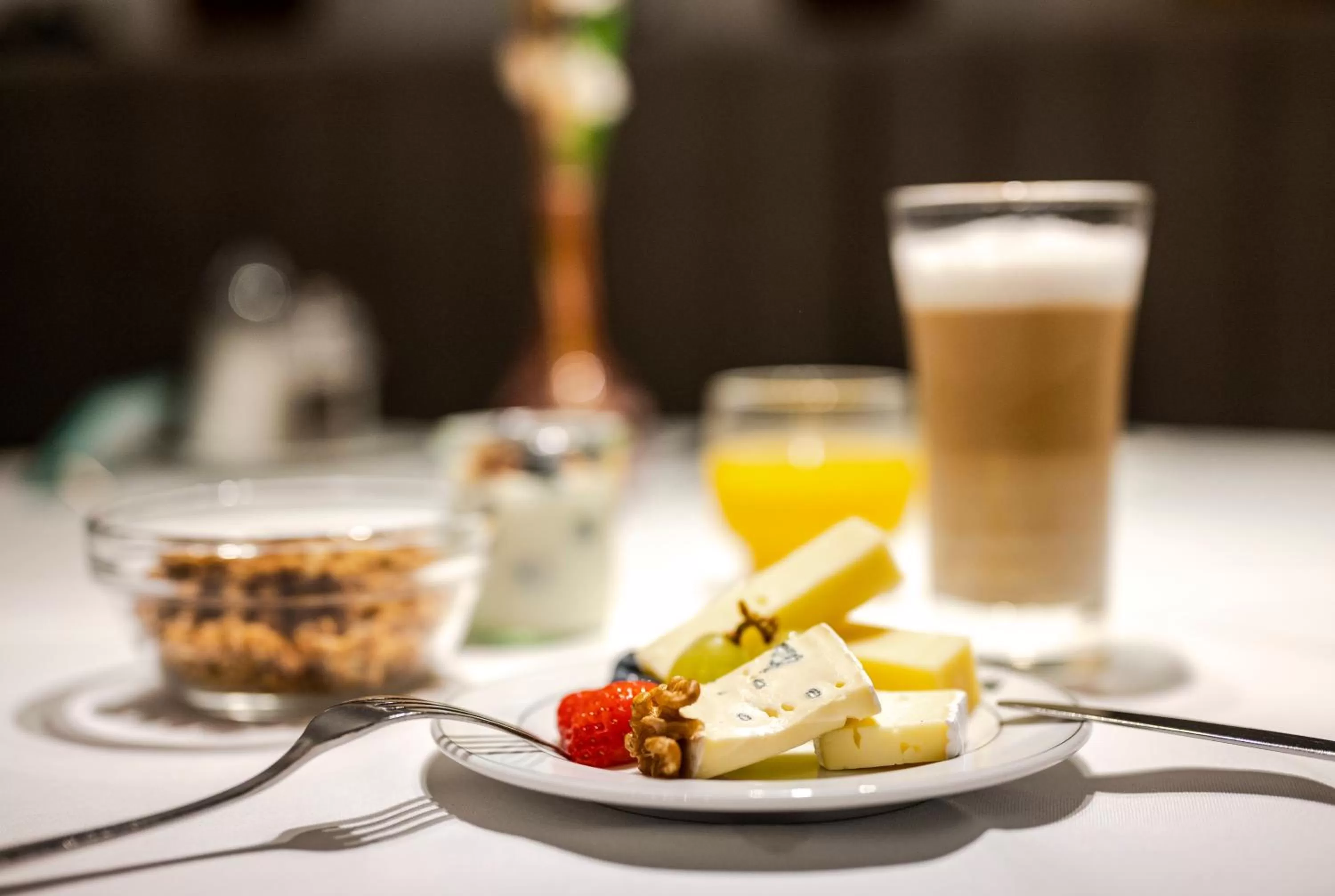 Breakfast in Hotel Monopol Luzern