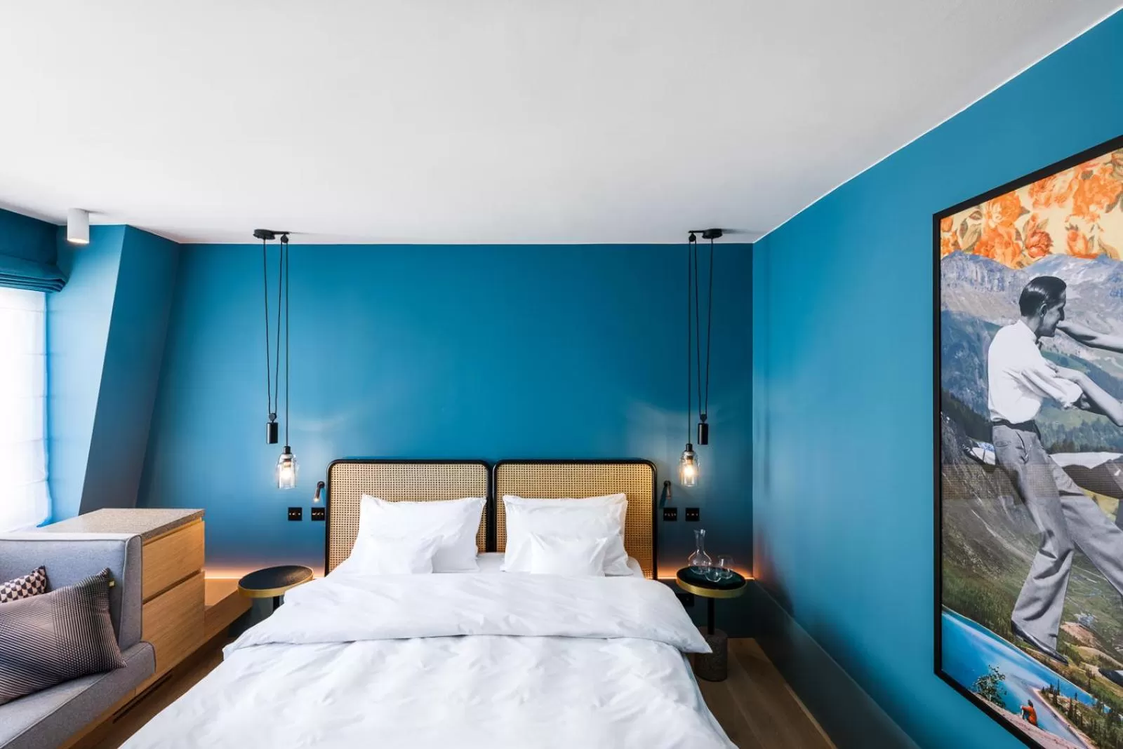 Bed in Maximilian Hotel