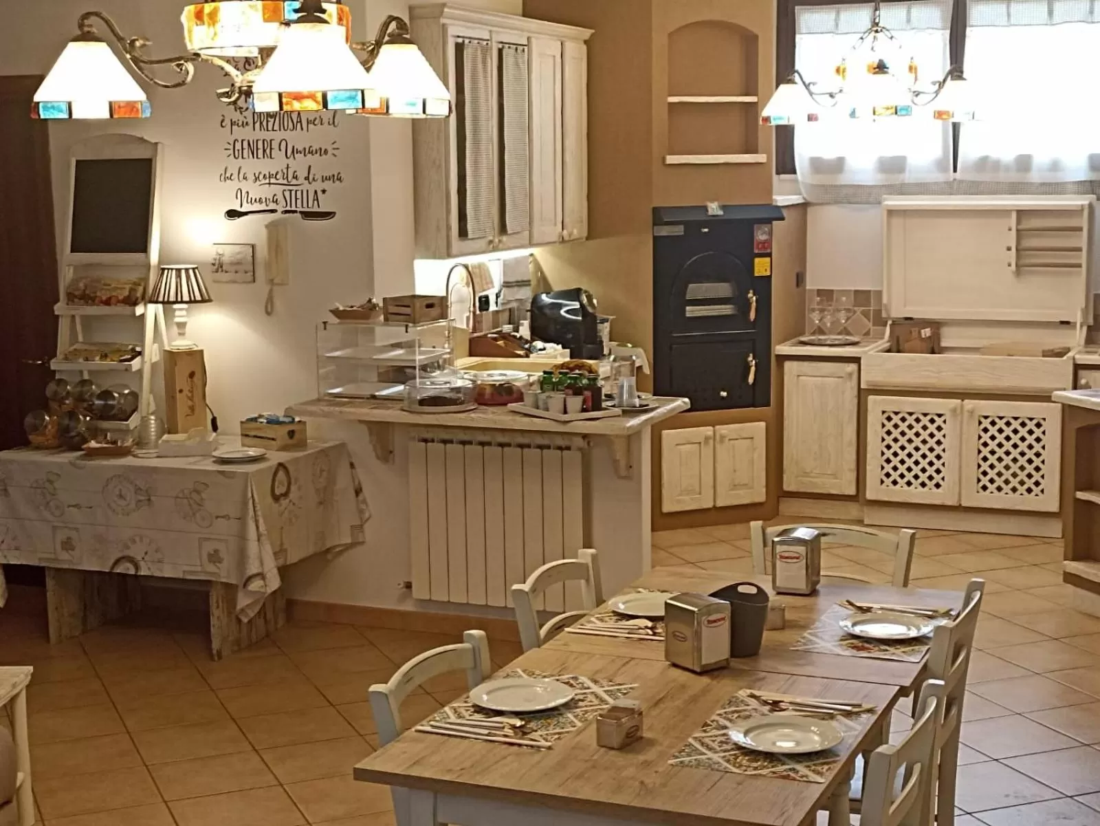 Coffee/tea facilities in BELLA ASSISI B & B