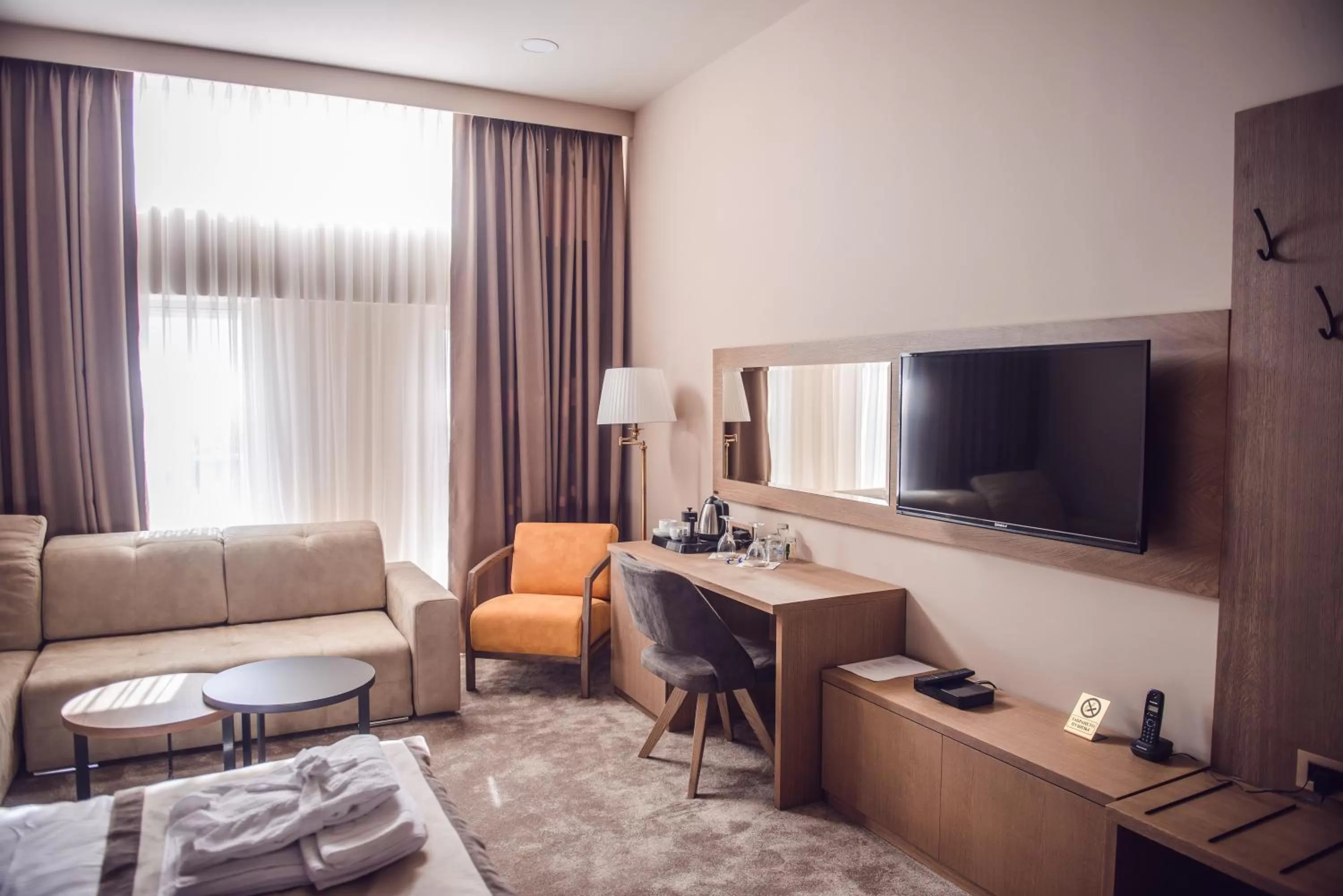 TV/Entertainment Center in Hotel Amor