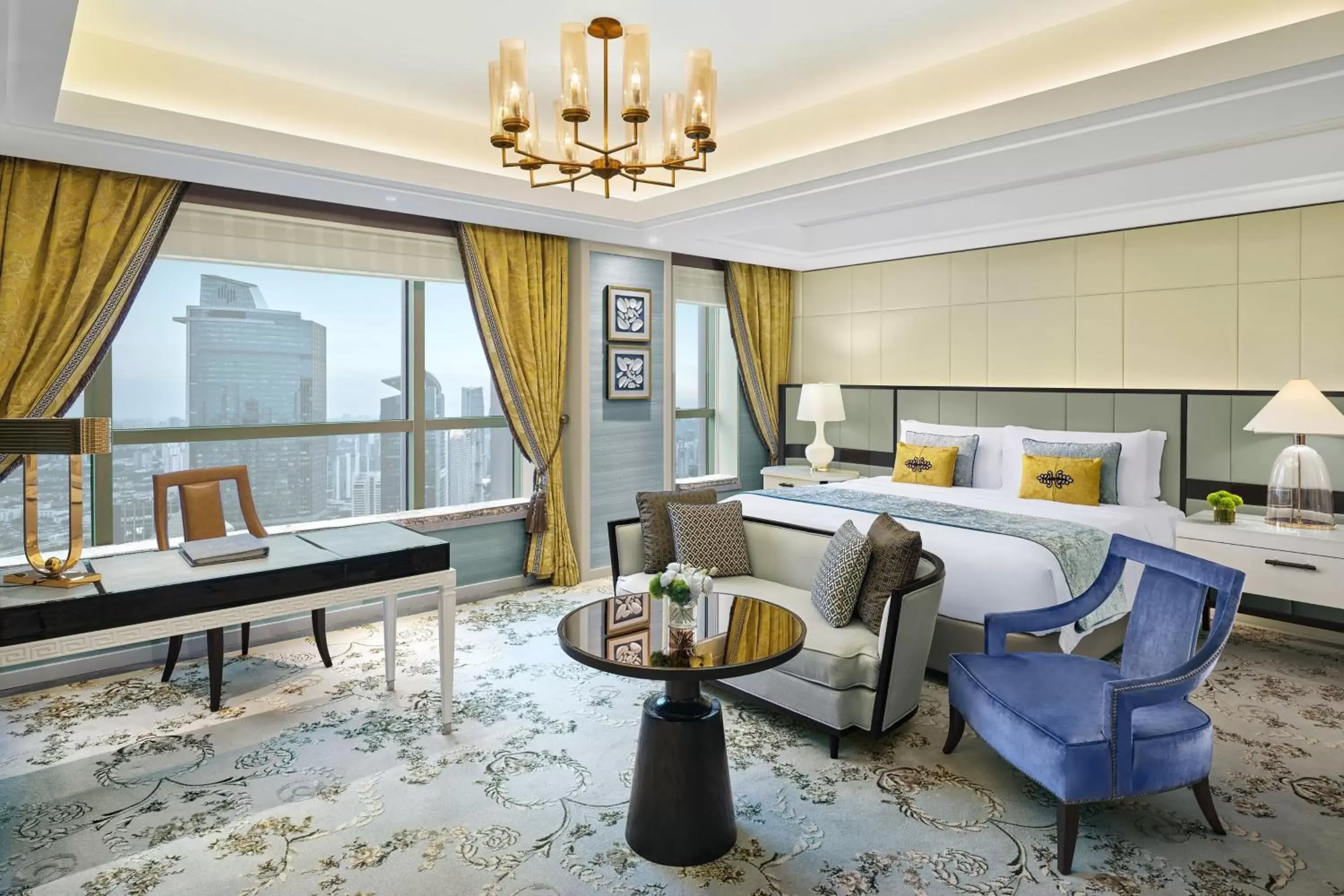 The Manor Deluxe in The St Regis Shanghai Jingan - Where Downtown Luxury Meets Legendary Old Shanghai Jazz The Manor Deluxe in The St Regis Shanghai Jingan - Where Downtown Luxury Meets Legendary Old Shanghai Jazz