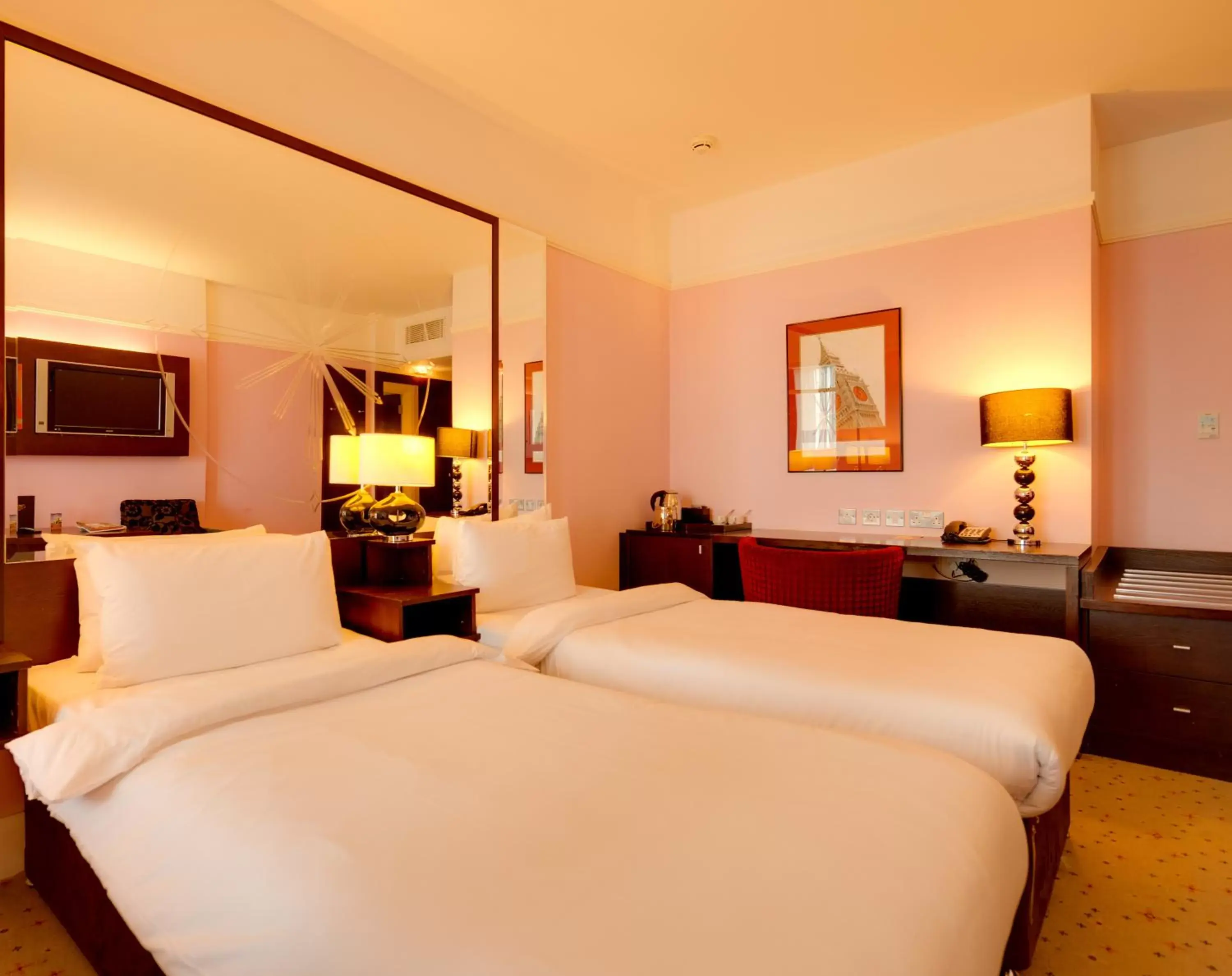 Superior Twin Room in Carlton Hotel Blanchardstown Superior Twin Room in Carlton Hotel Blanchardstown