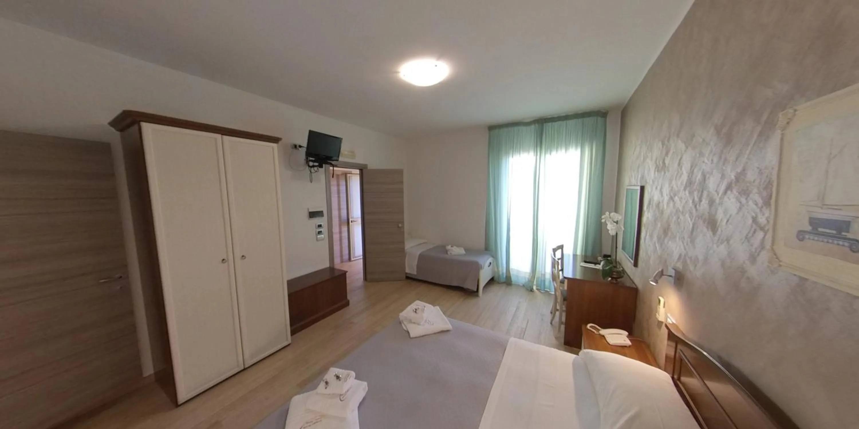 Double Room in Albergo Perseo