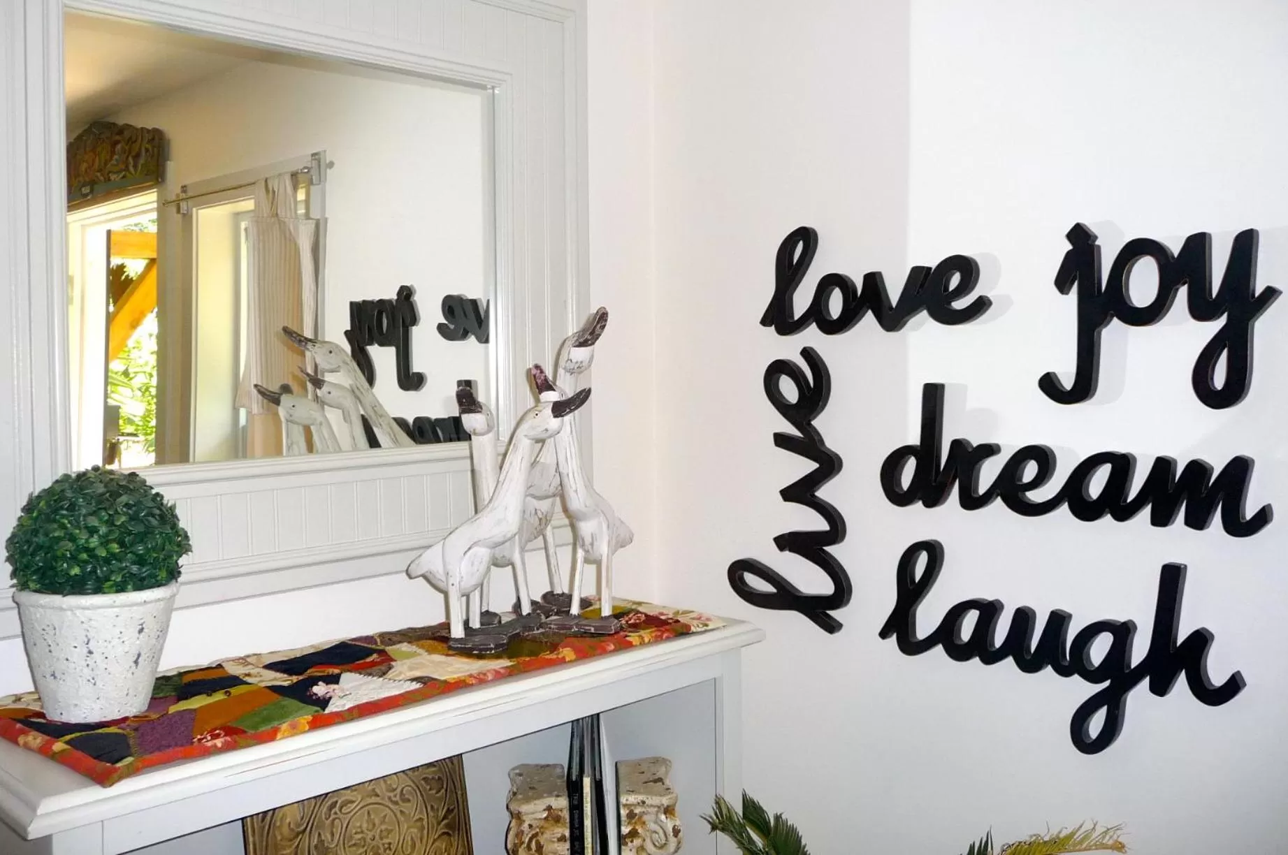 Library in Magnolia Petal