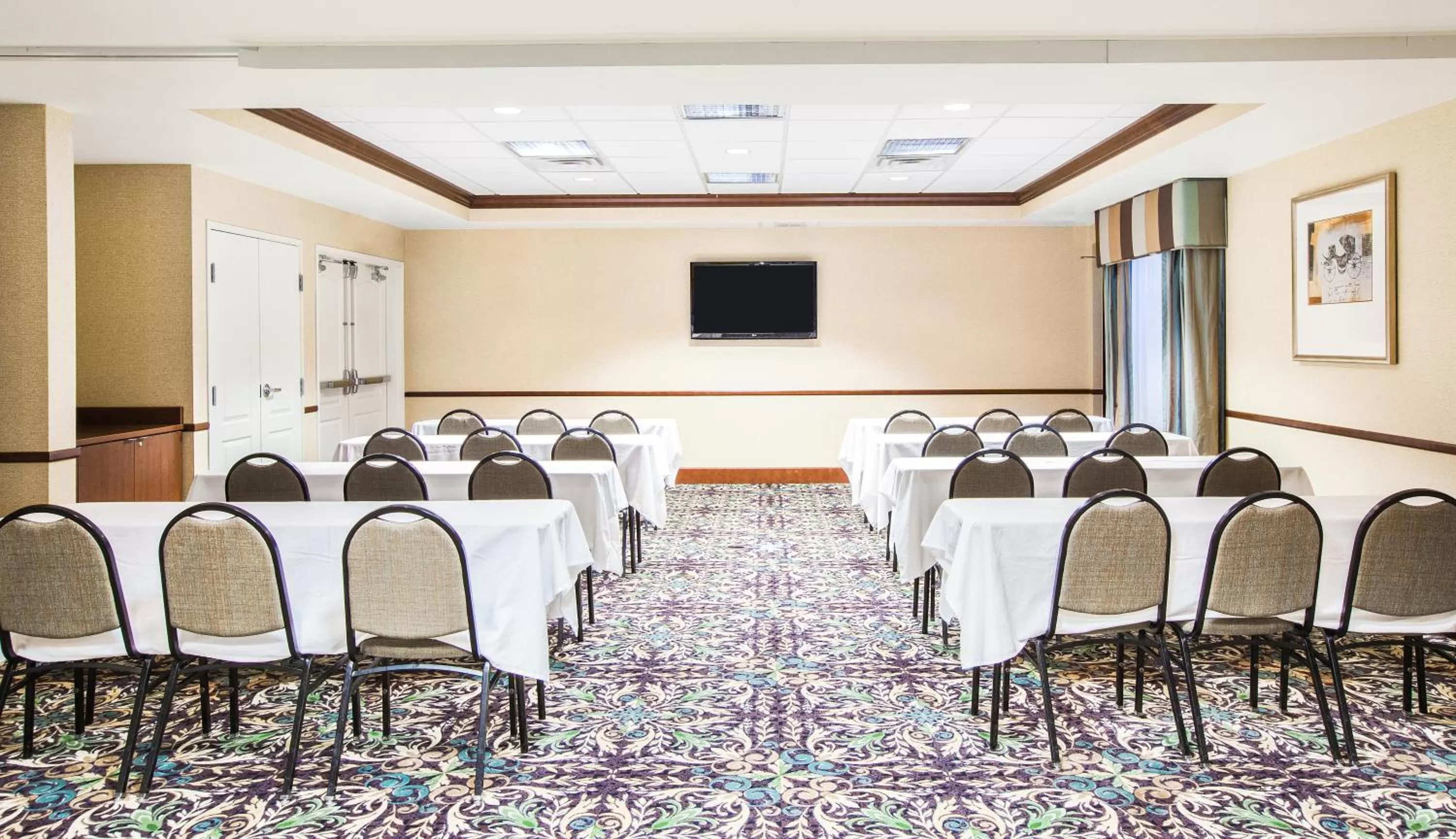 Meeting/conference room in Staybridge Suites El Paso Airport by IHG