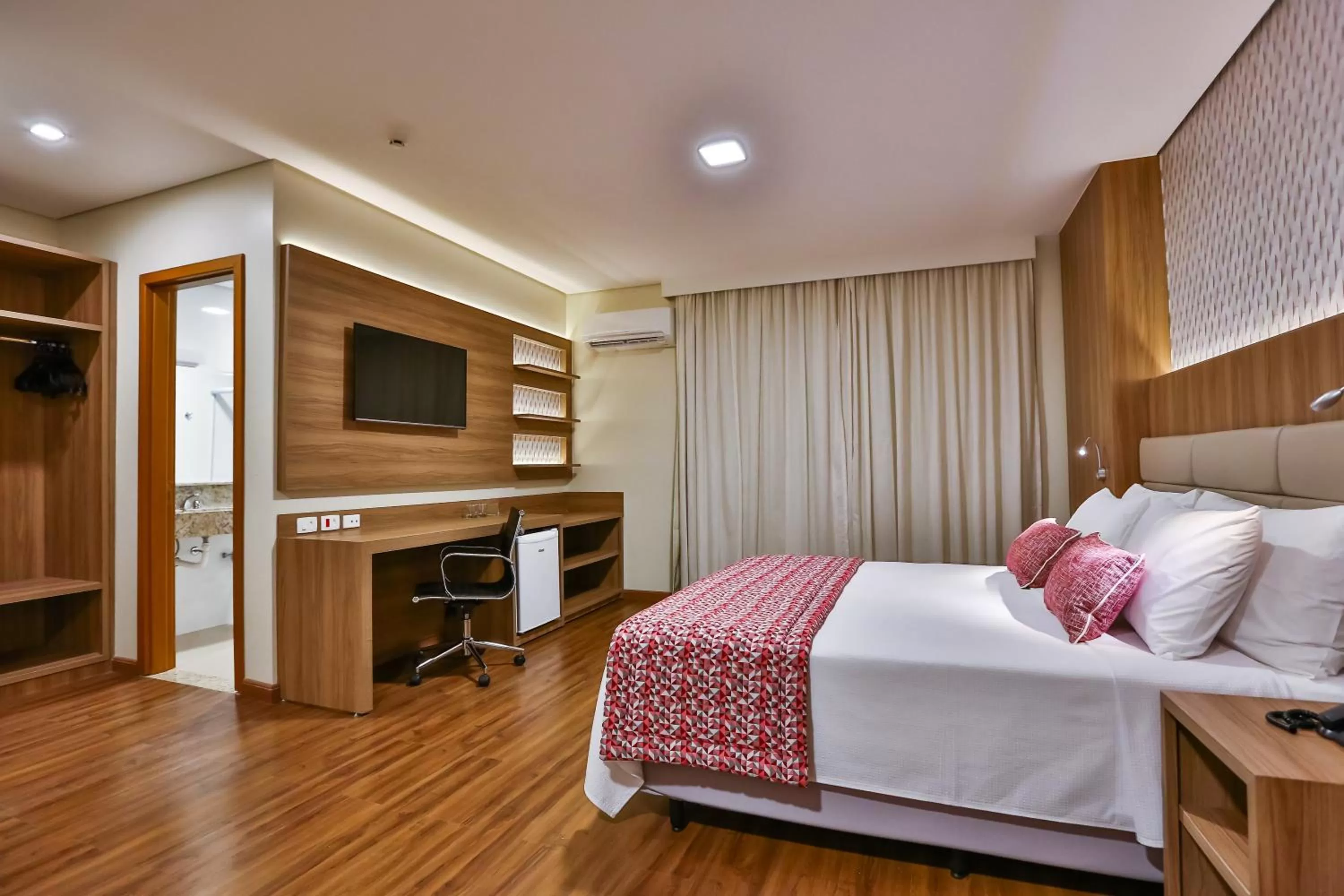 Bed in Comfort Mogi Guaçu