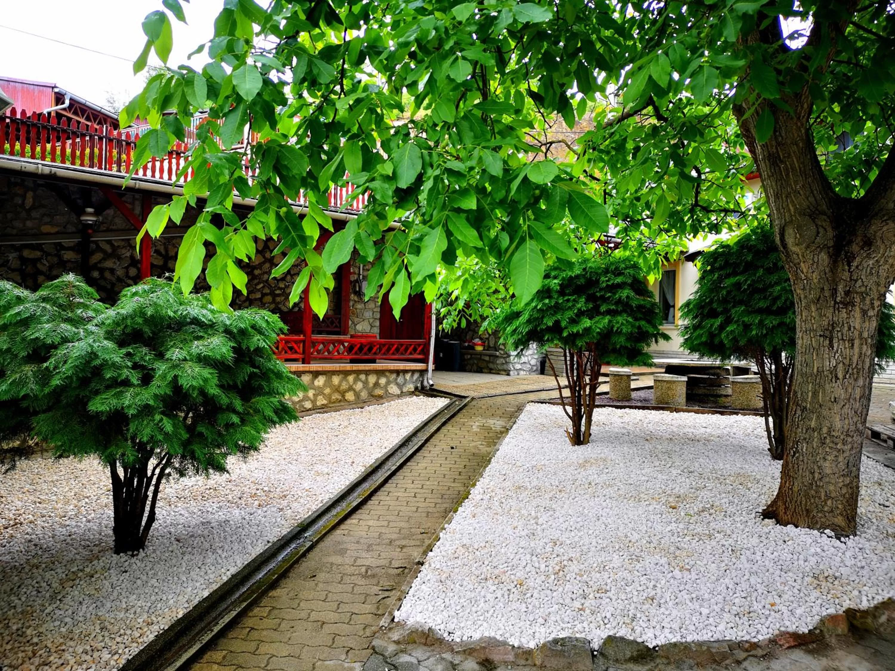 Garden in Zöld Sziget Wellness