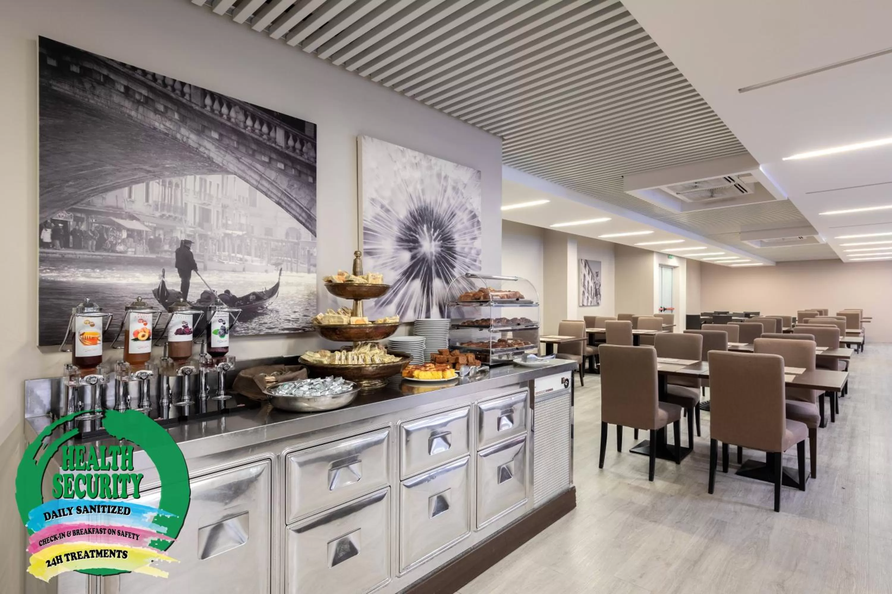 Restaurant/places to eat in Hotel Delfino Venezia Mestre