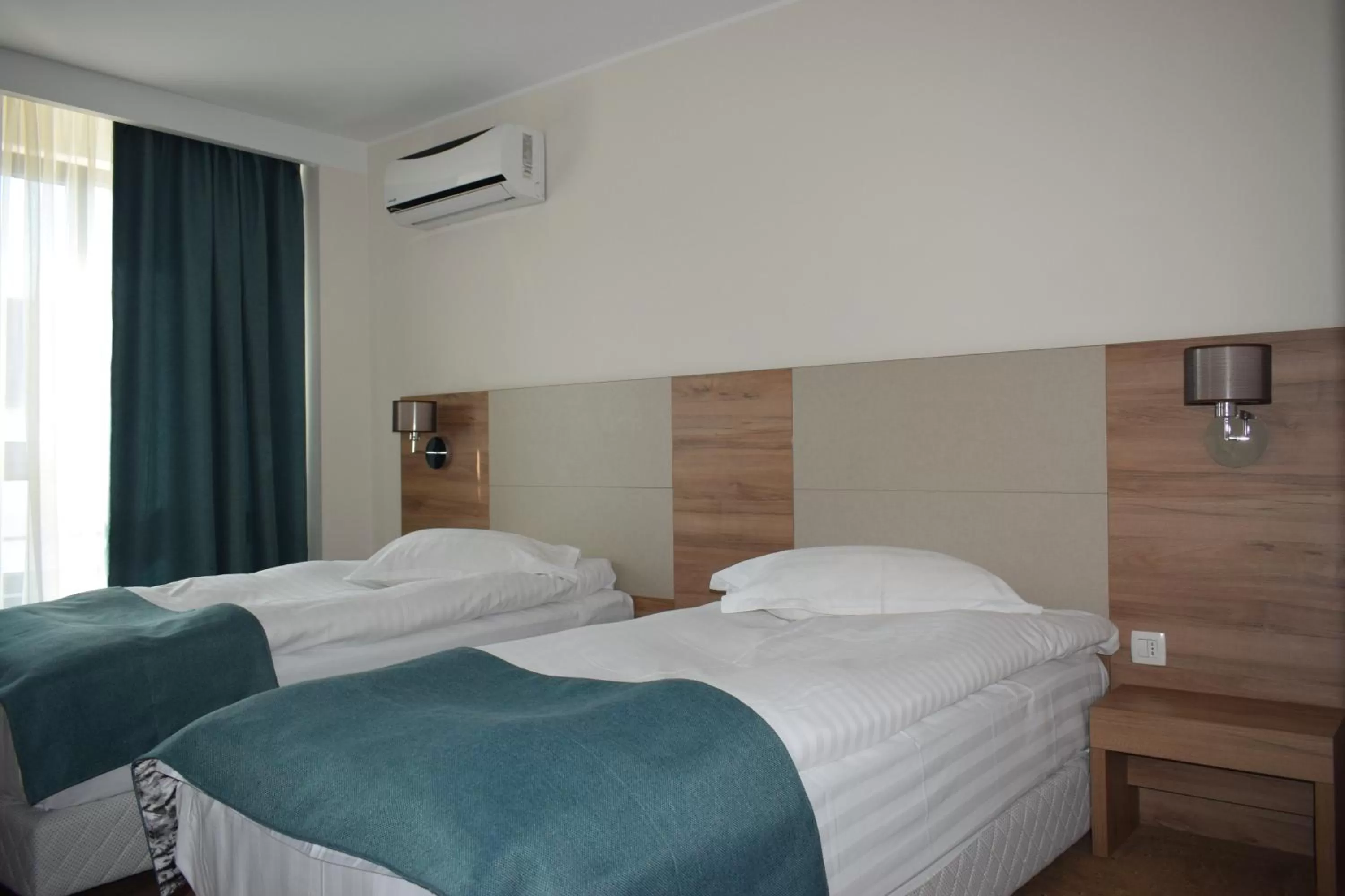 Photo of the whole room, Bed in Hotel Regal