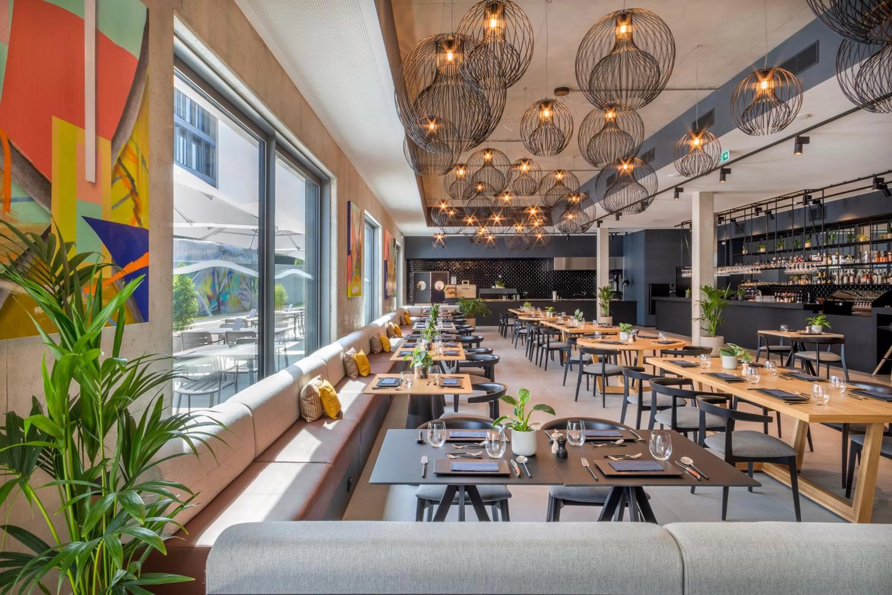 Restaurant/places to eat in INNSiDE by Meliá Luxembourg