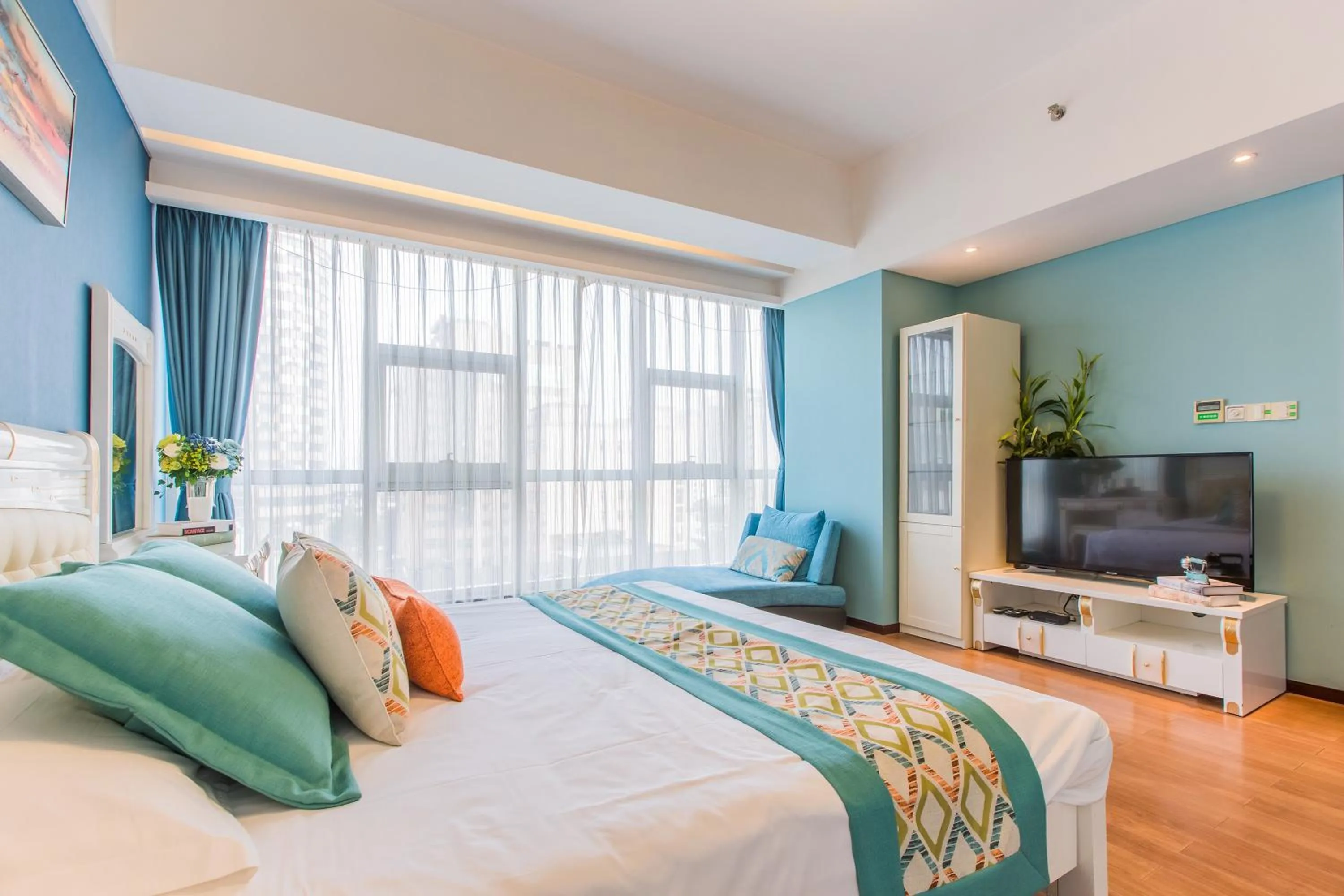 Bed in Westlake 7 Service Apartment