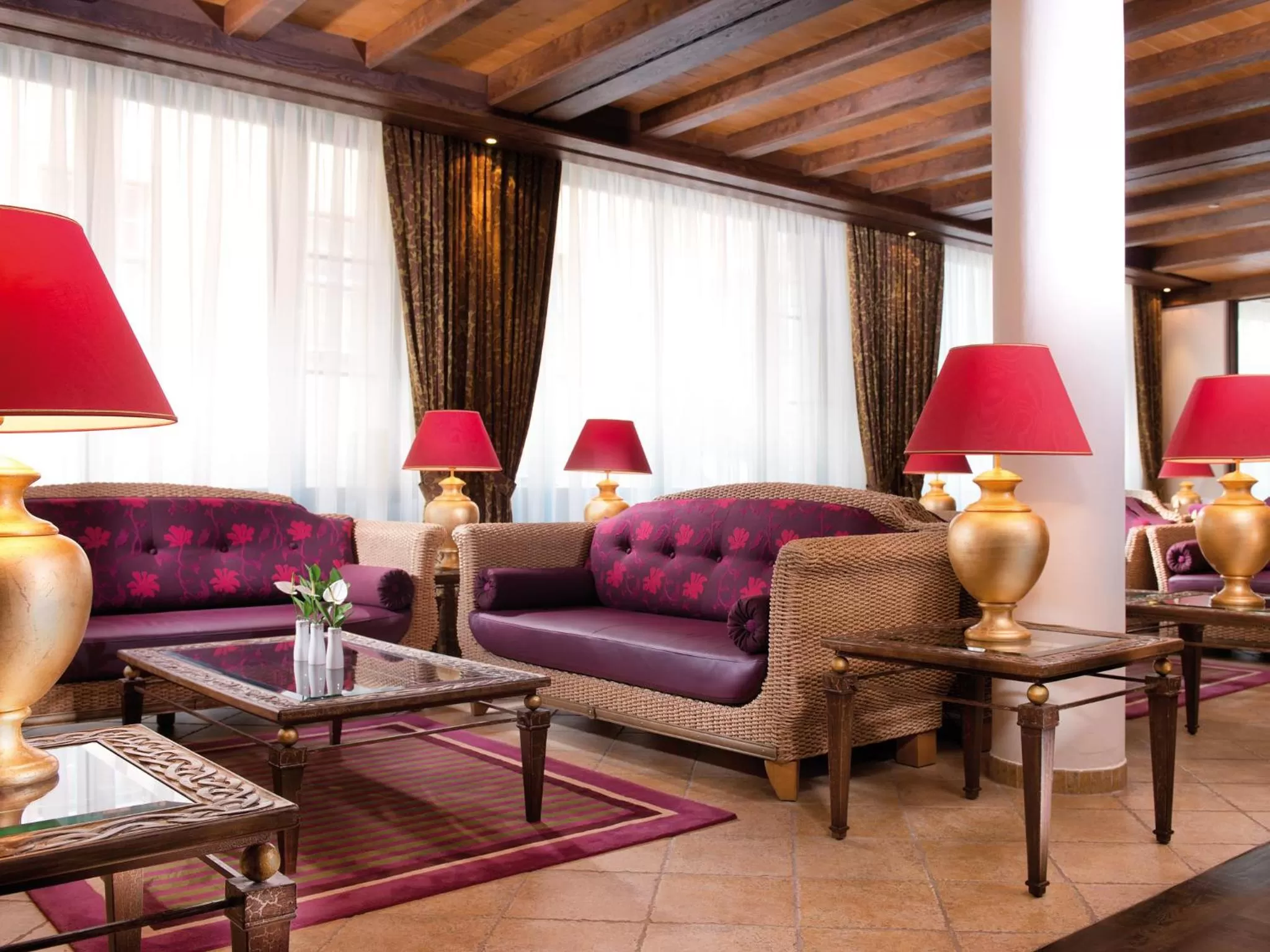 Lounge or bar in A-ROSA Gothisches Haus Wernigerode